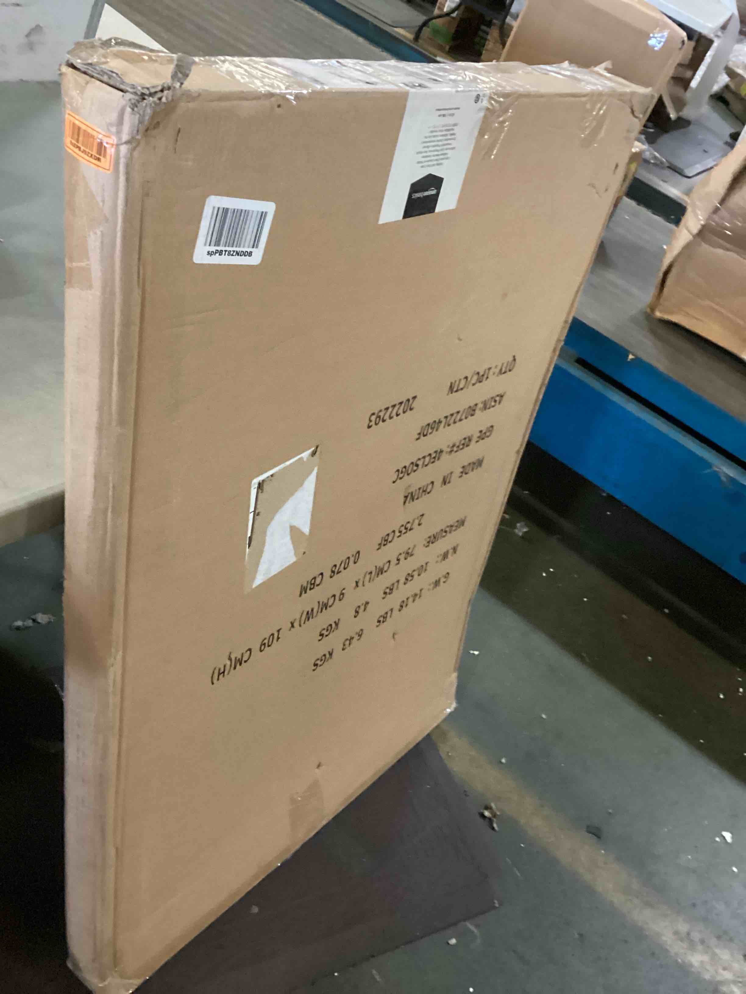 https://s3.amazonaws.com/lotting-images-prod/bidfta/RED5511762_1699988614652.jpeg