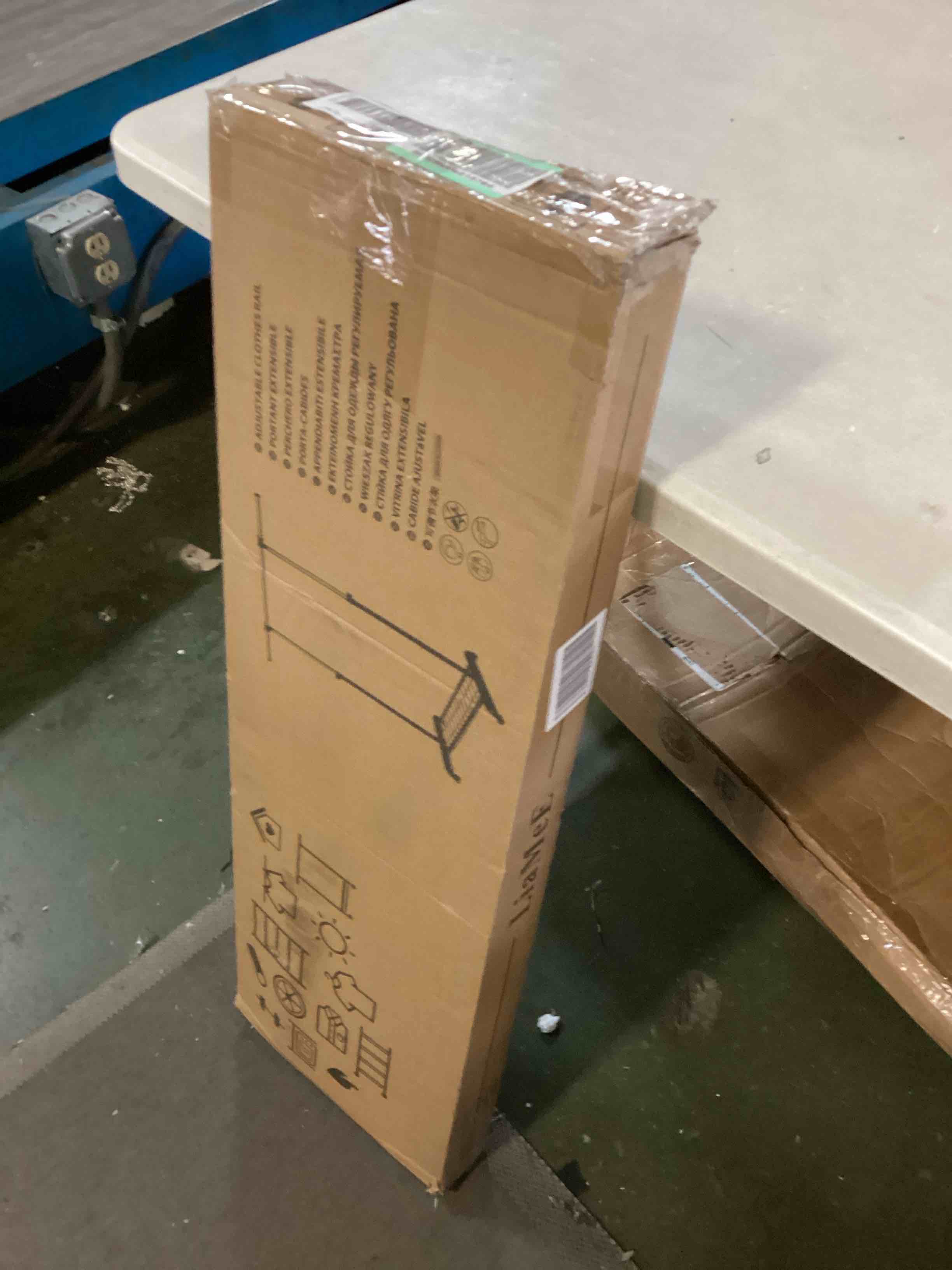 https://s3.amazonaws.com/lotting-images-prod/bidfta/RED5511949_1700066452214.jpeg