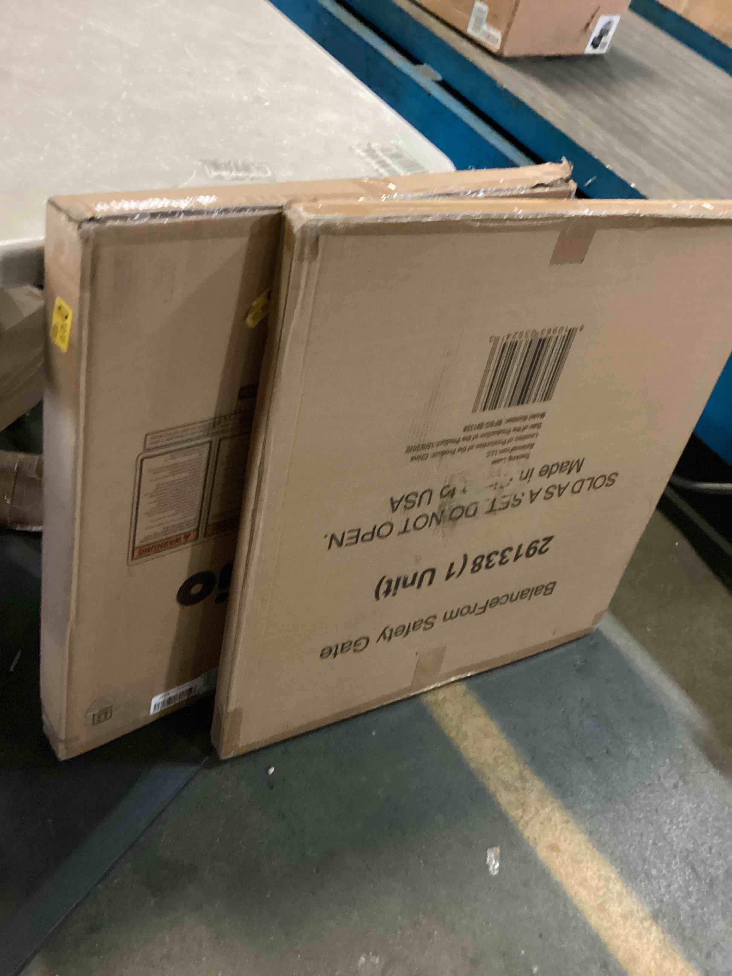 Assorted of secure safety gates 