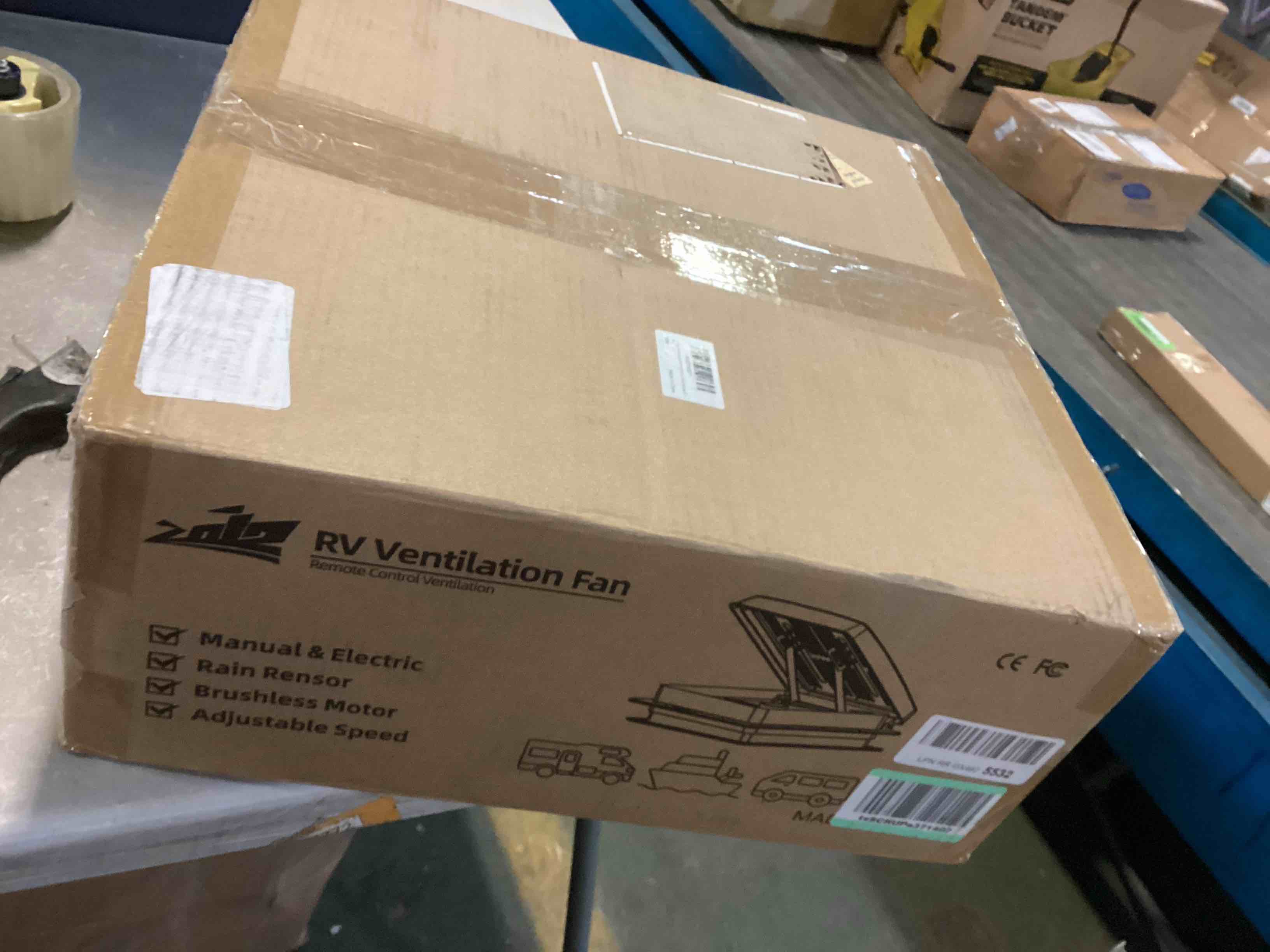 https://s3.amazonaws.com/lotting-images-prod/bidfta/RED5512184_1700146339925.jpeg