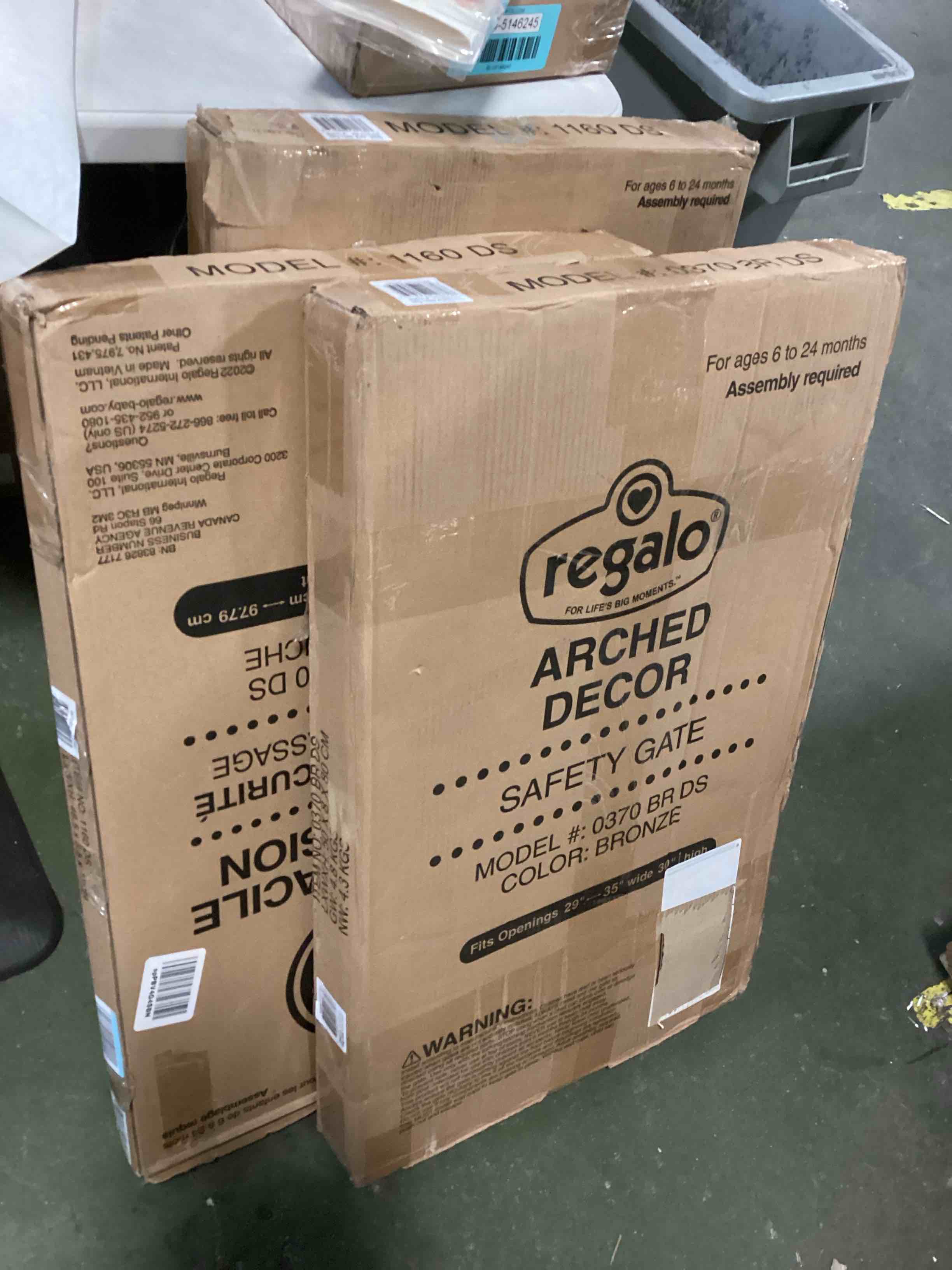https://s3.amazonaws.com/lotting-images-prod/bidfta/RED5512485_1700232375953.jpeg