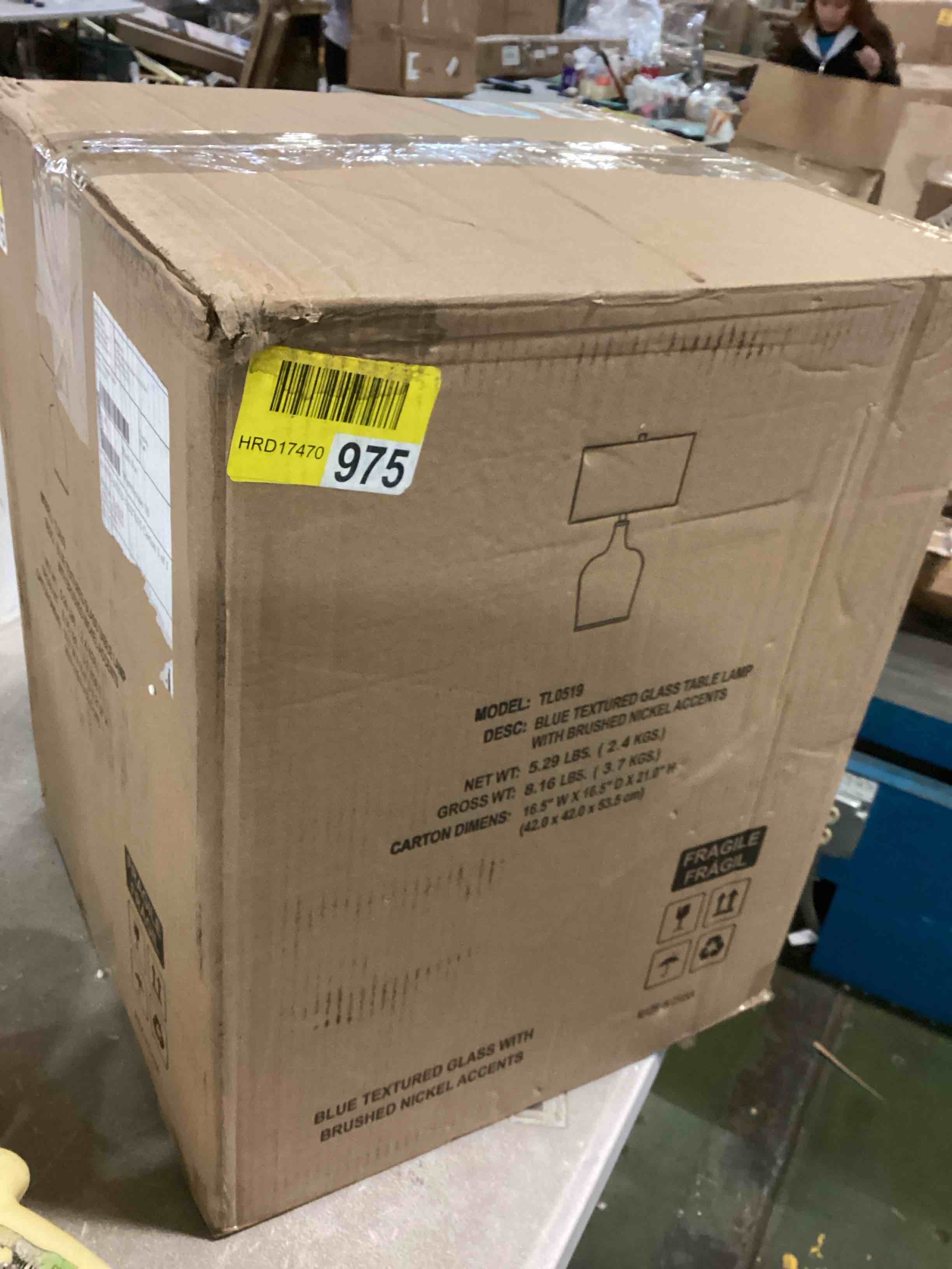 https://s3.amazonaws.com/lotting-images-prod/bidfta/RED5512873_1700506430285.jpeg