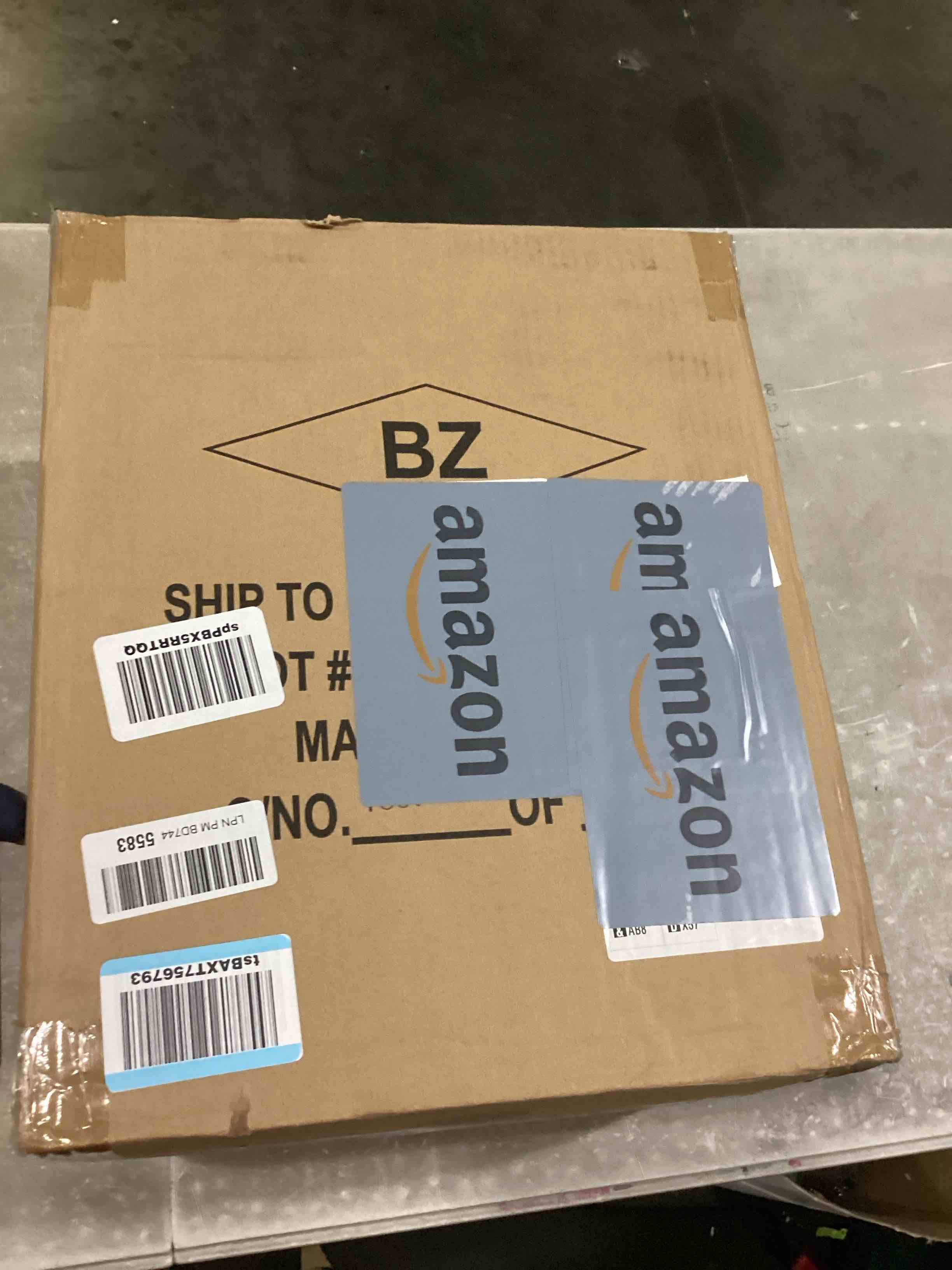 https://s3.amazonaws.com/lotting-images-prod/bidfta/RED5517752_1727707402949.jpeg