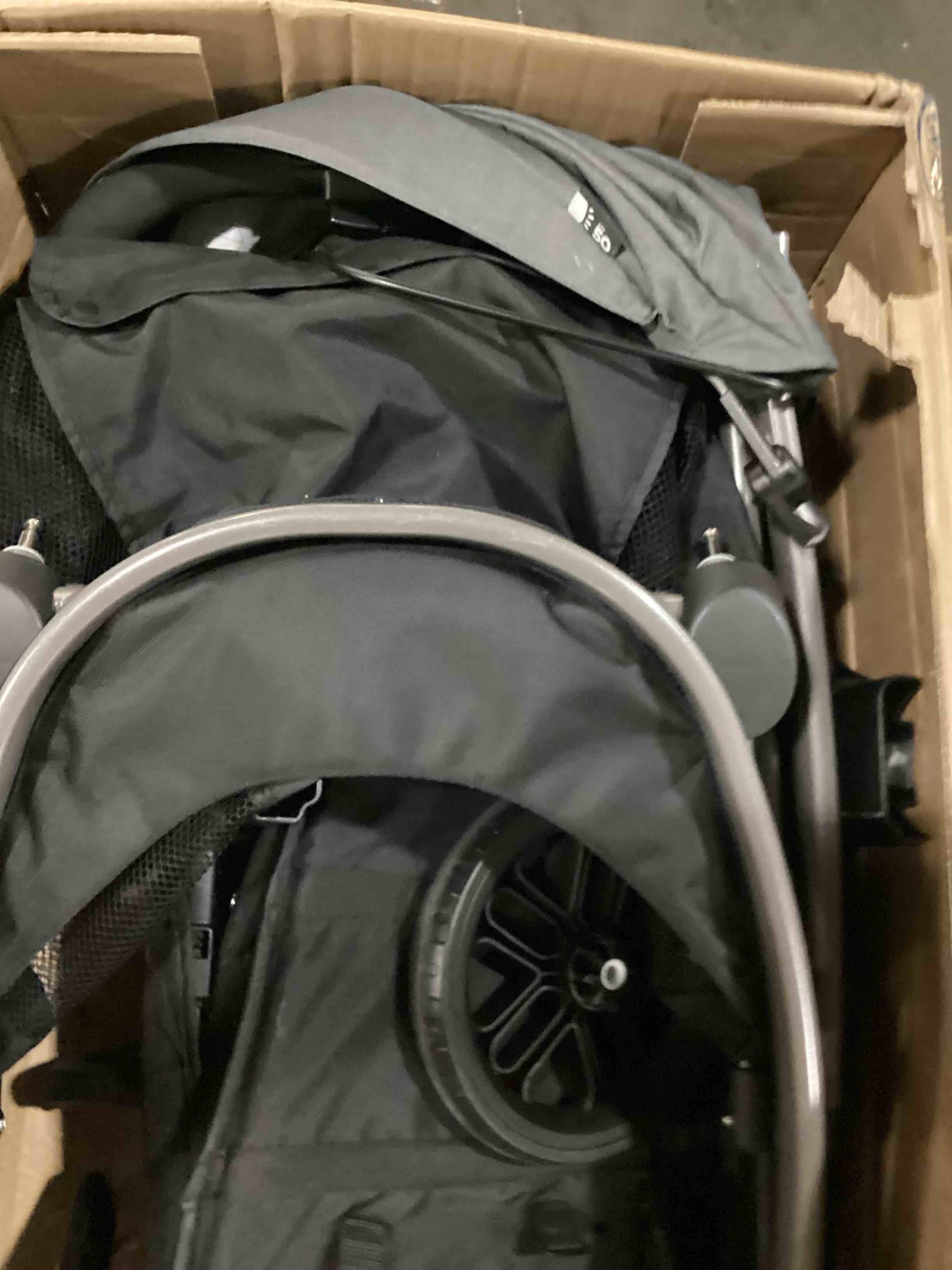 https://s3.amazonaws.com/lotting-images-prod/bidfta/RED5517782_1727711486326.jpeg