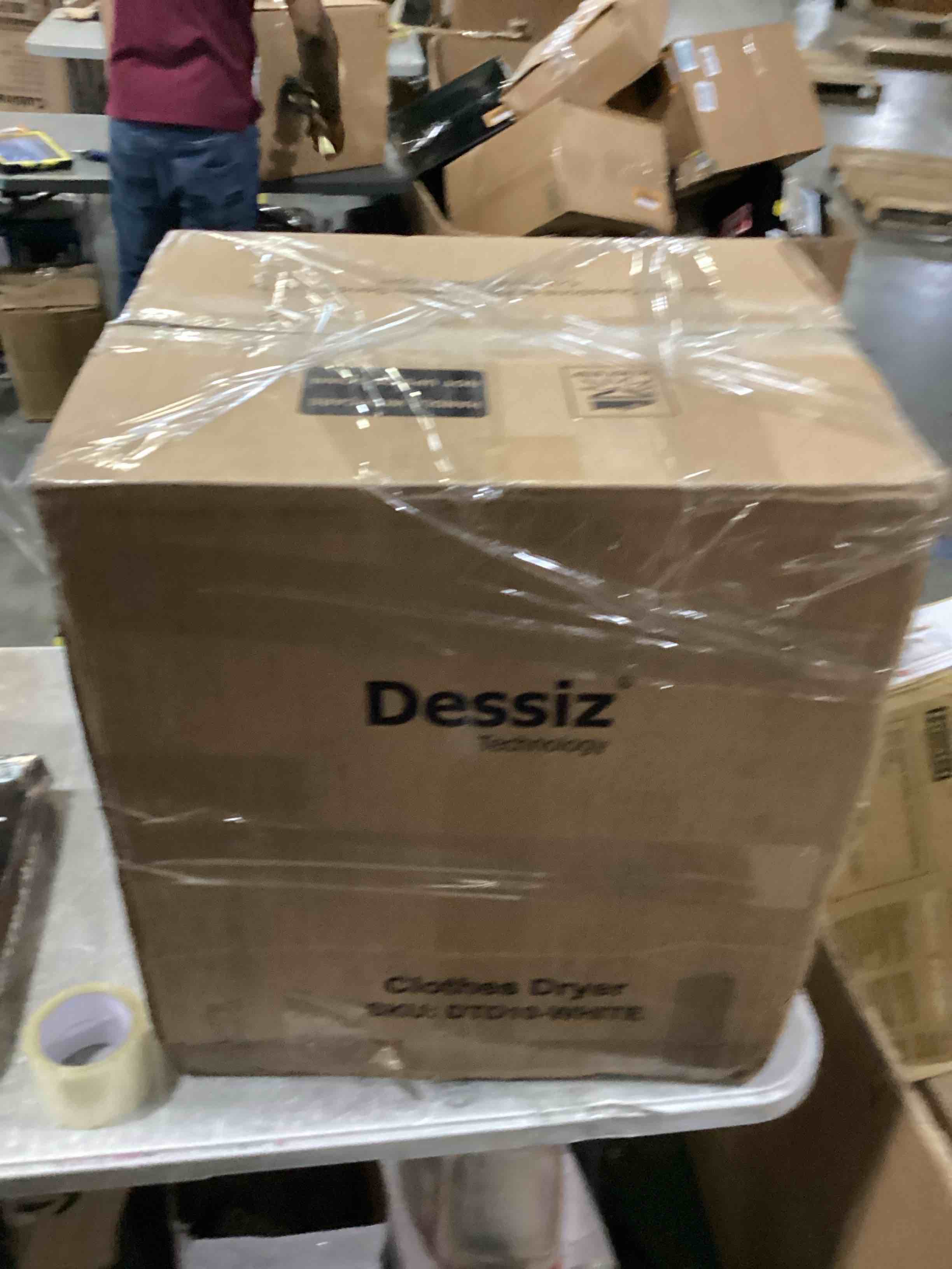 https://s3.amazonaws.com/lotting-images-prod/bidfta/RED5518355_1728059907149.jpeg