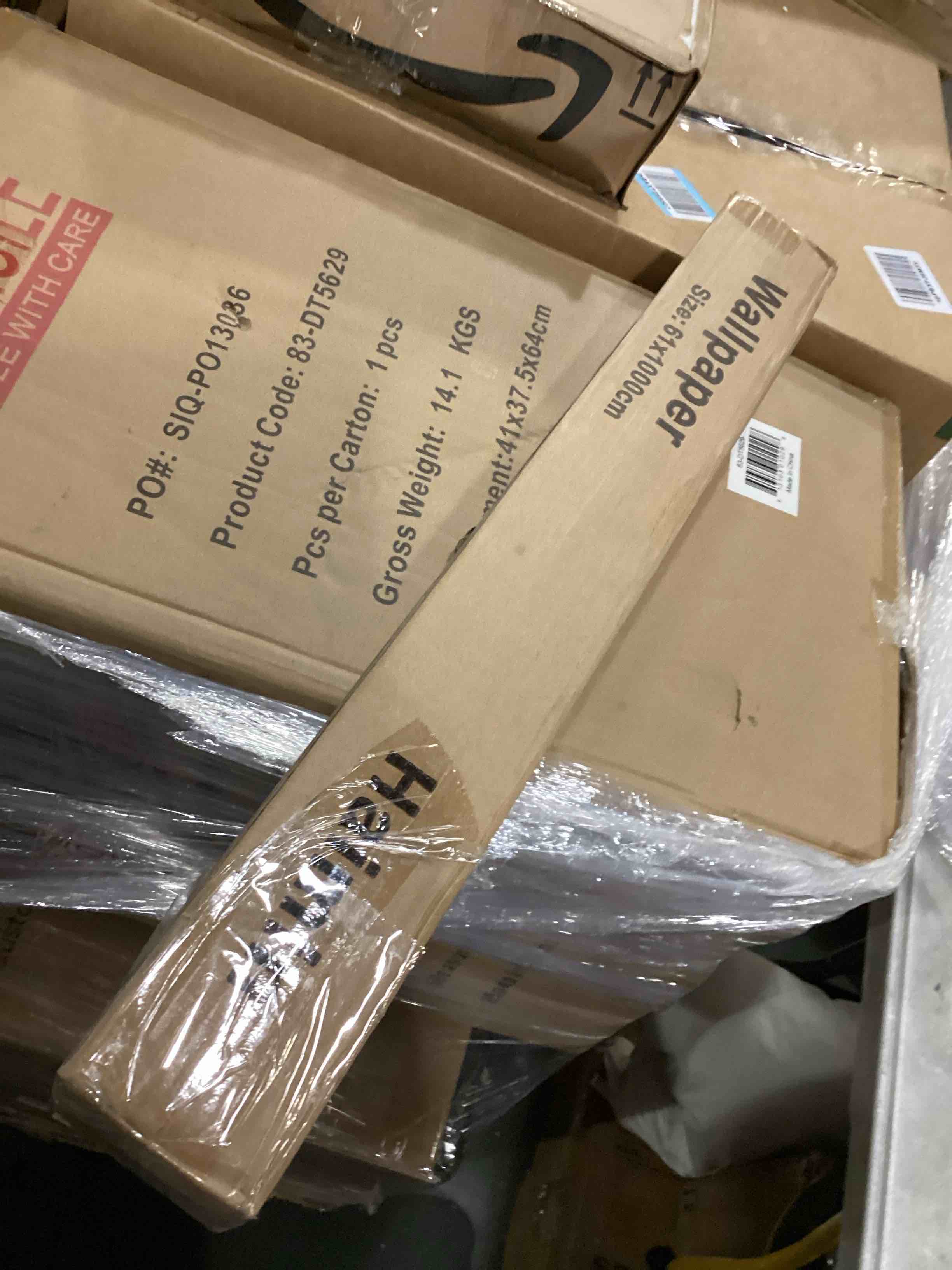 https://s3.amazonaws.com/lotting-images-prod/bidfta/RED5518407_1728068088387.jpeg