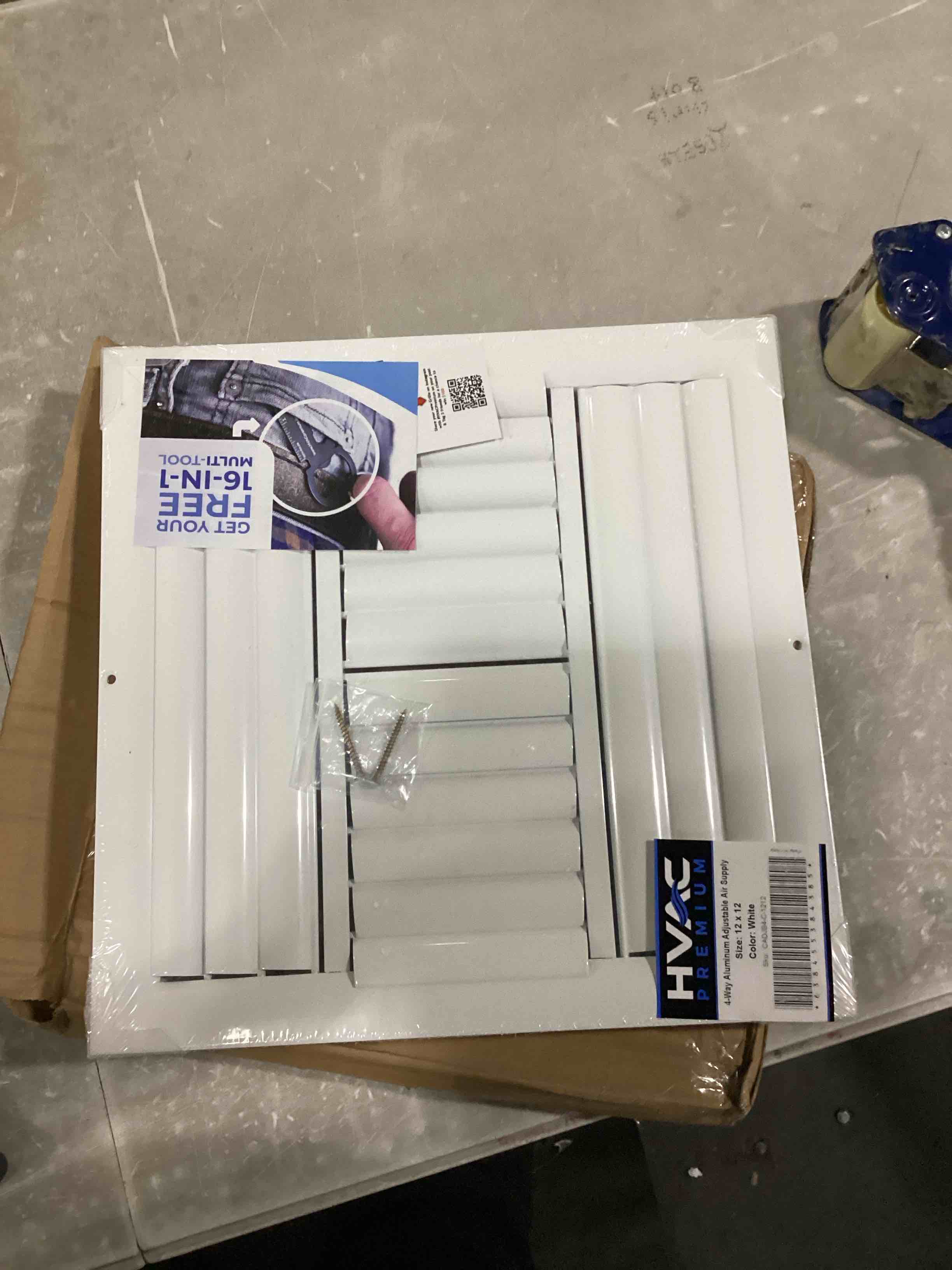 https://s3.amazonaws.com/lotting-images-prod/bidfta/RED5518919_1728910414495.jpeg
