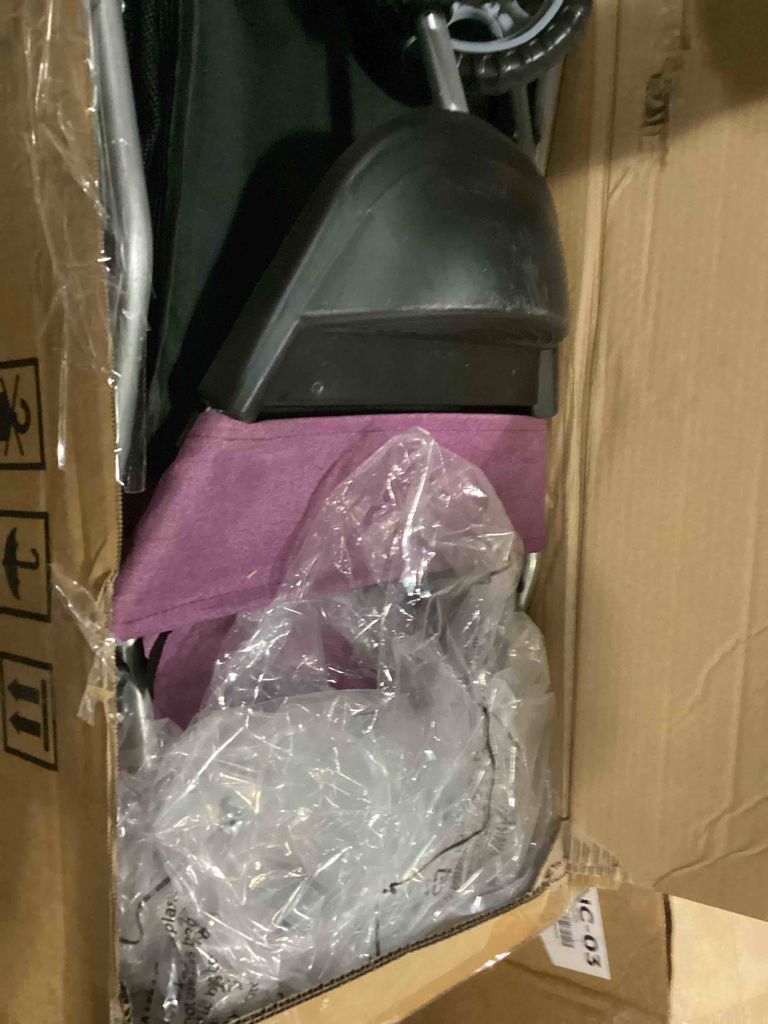 https://s3.amazonaws.com/lotting-images-prod/bidfta/RED5518926_1728911650728.jpeg