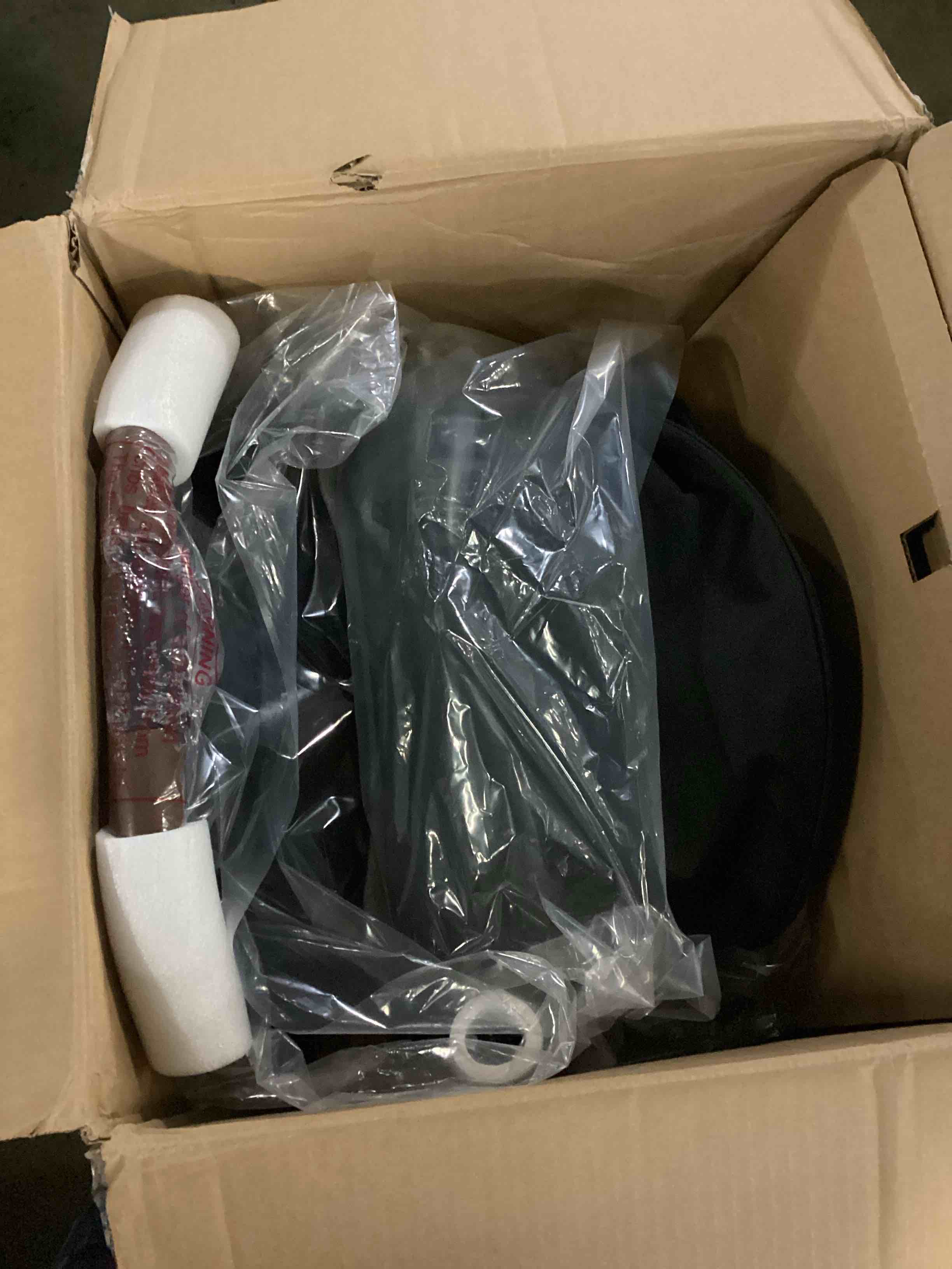 https://s3.amazonaws.com/lotting-images-prod/bidfta/RED5519820_1727981659744.jpeg