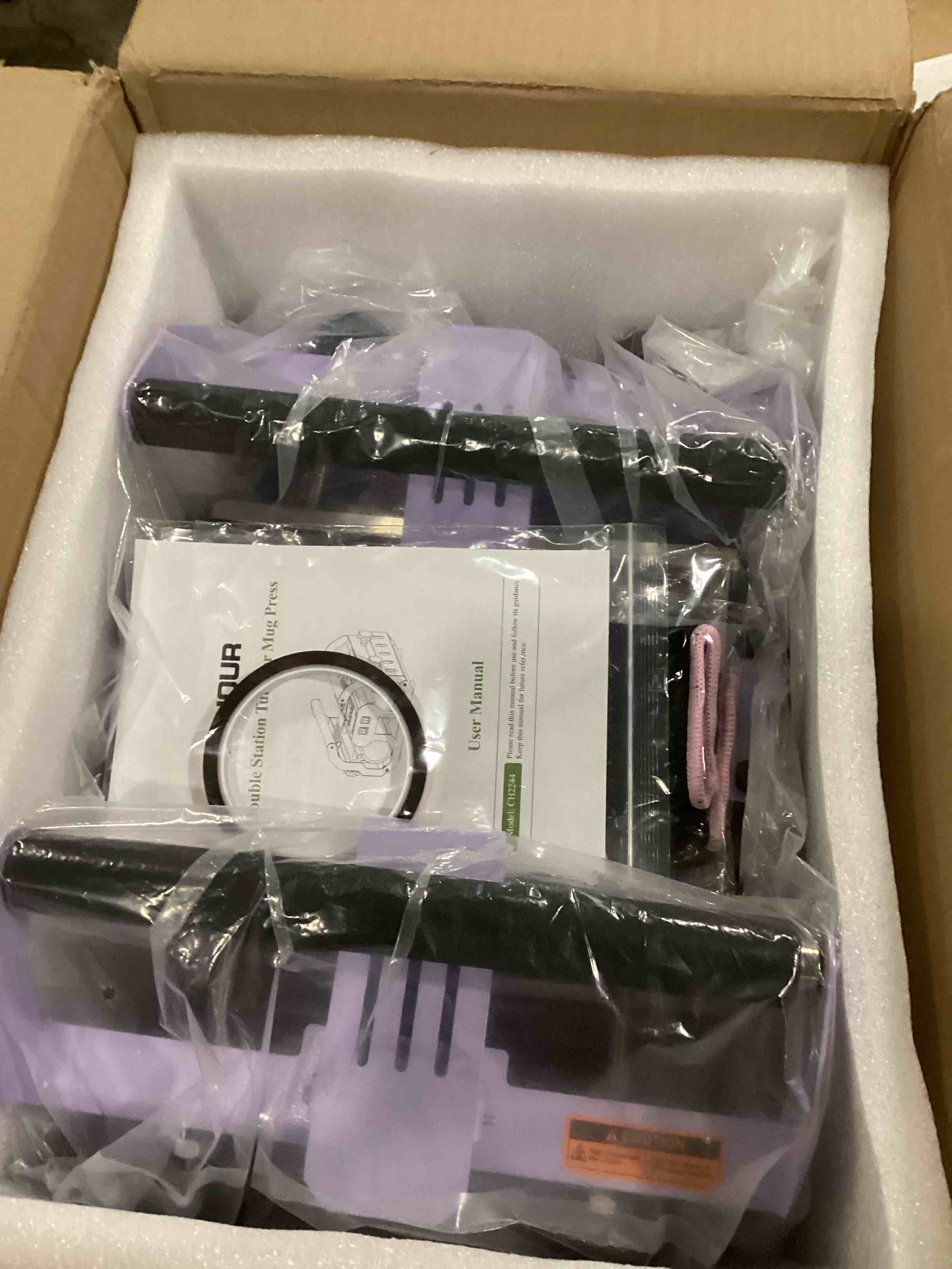 https://s3.amazonaws.com/lotting-images-prod/bidfta/RED5520693_1727788901812.jpeg