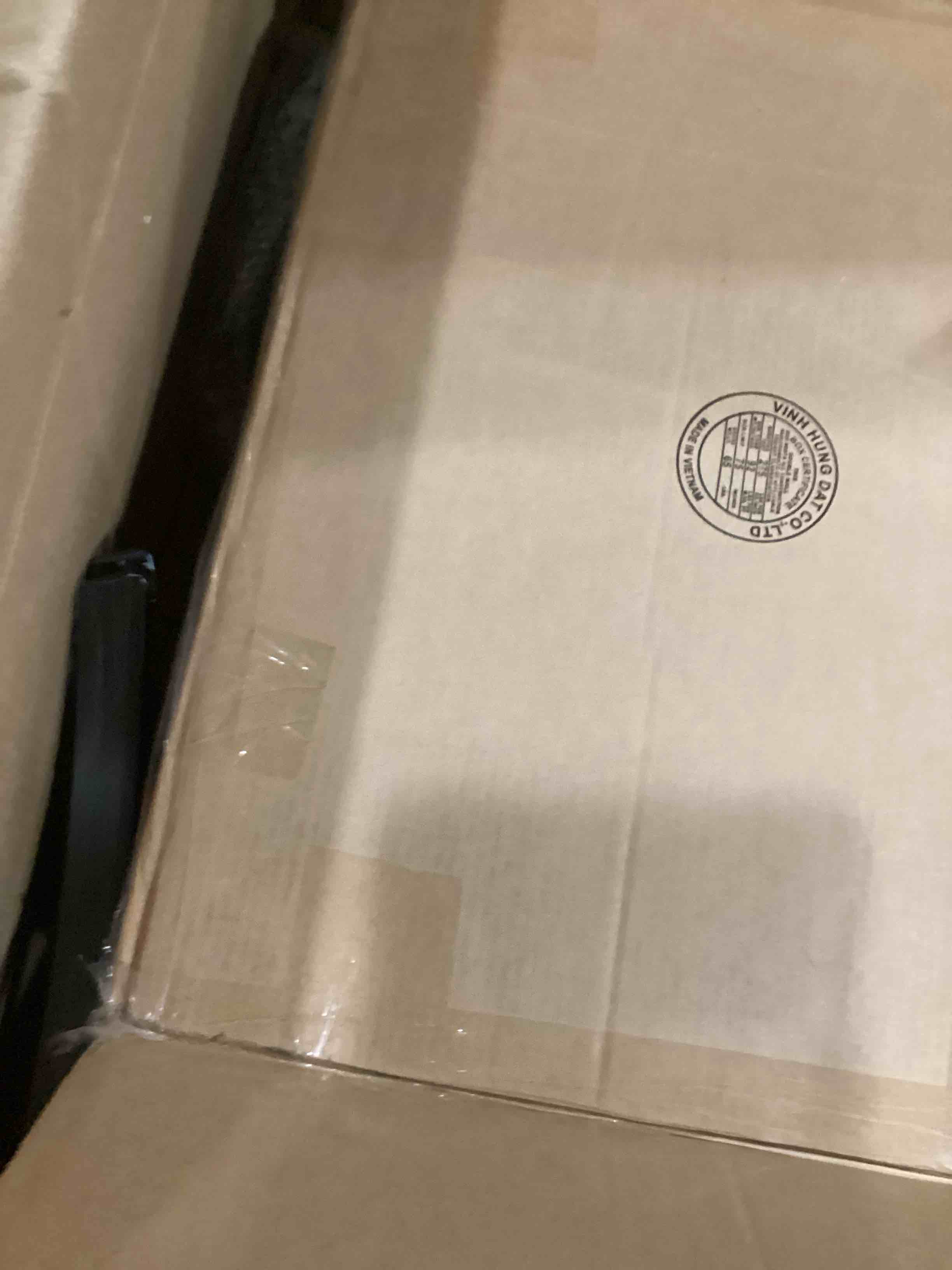 Wellman Adjustable Height Swivel Bar Stool