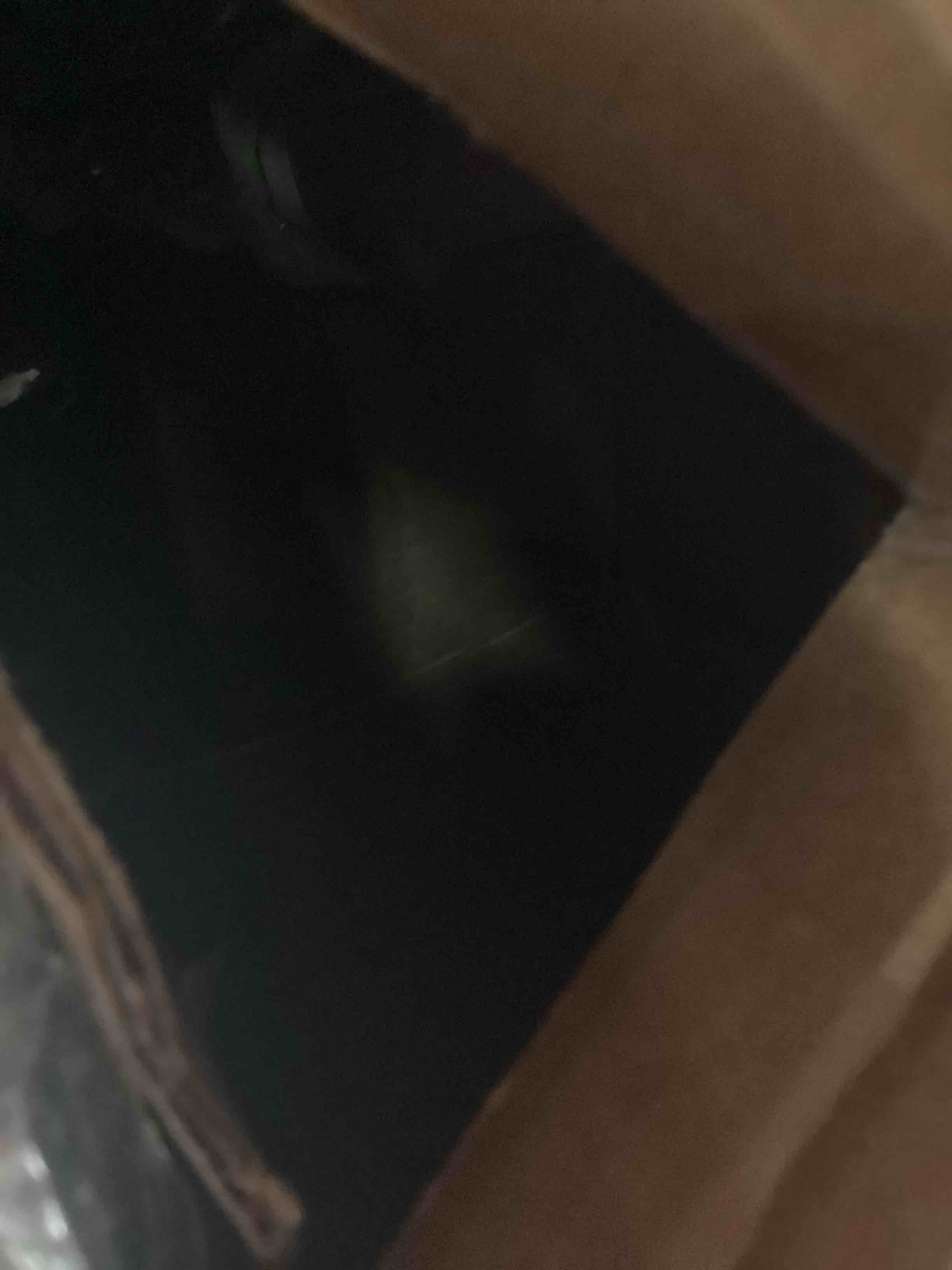 https://s3.amazonaws.com/lotting-images-prod/bidfta/RED5522767_1737136446131.jpeg