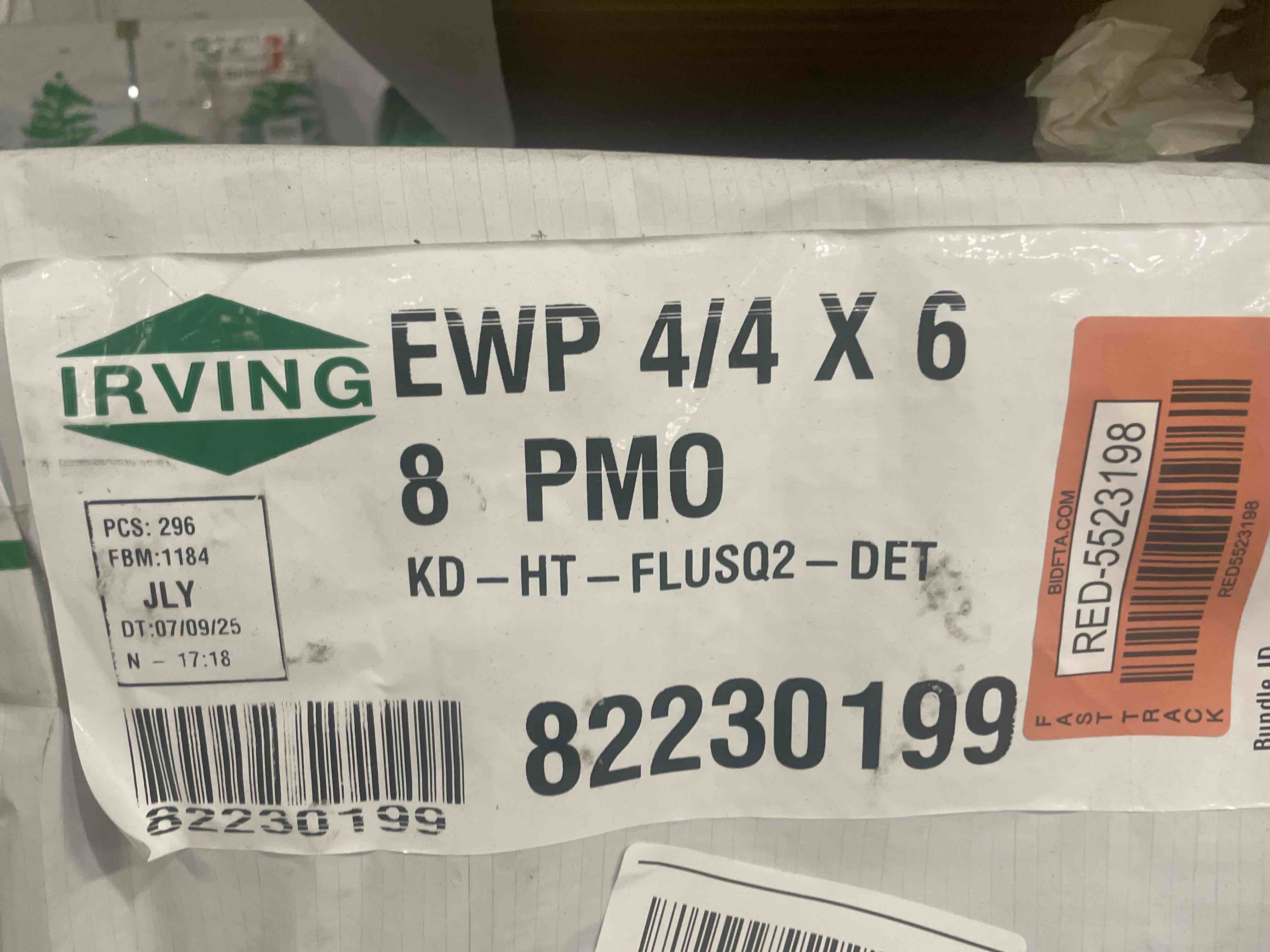https://s3.amazonaws.com/lotting-images-prod/bidfta/RED5523198_1754397970958.jpeg