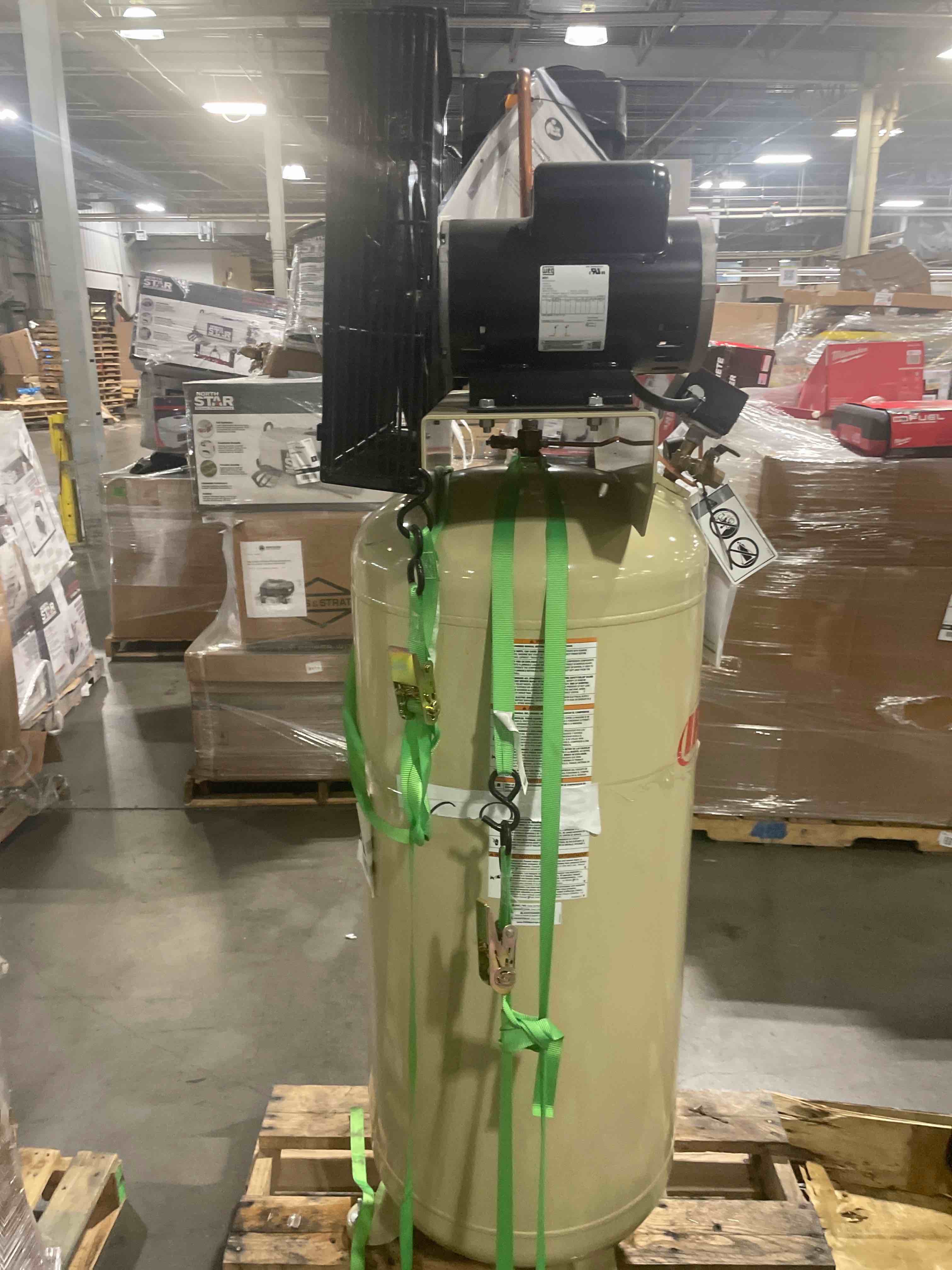 https://s3.amazonaws.com/lotting-images-prod/bidfta/RED5523203_1754494086616.jpeg