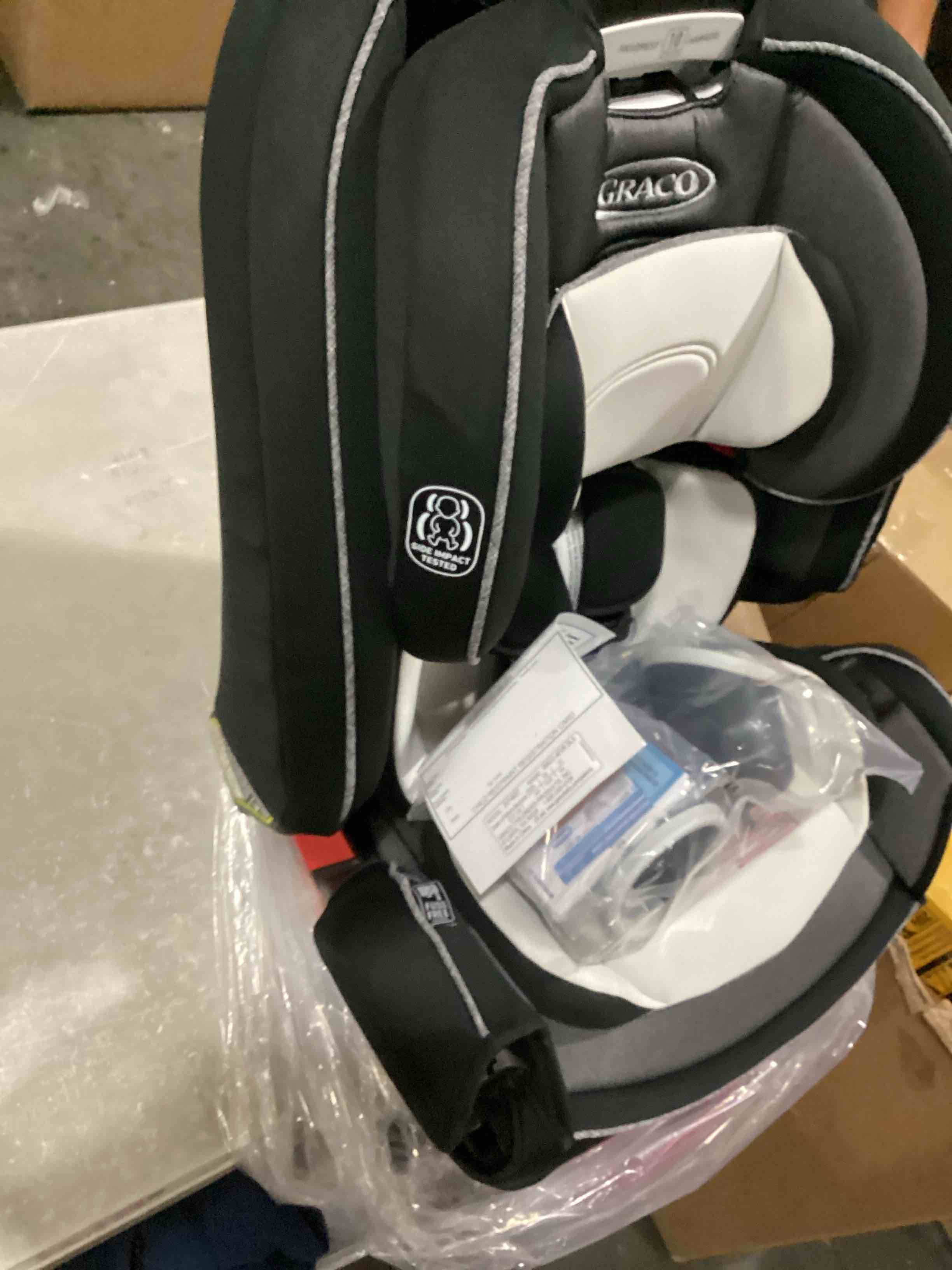 https://s3.amazonaws.com/lotting-images-prod/bidfta/RED5523463_1728918315179.jpeg