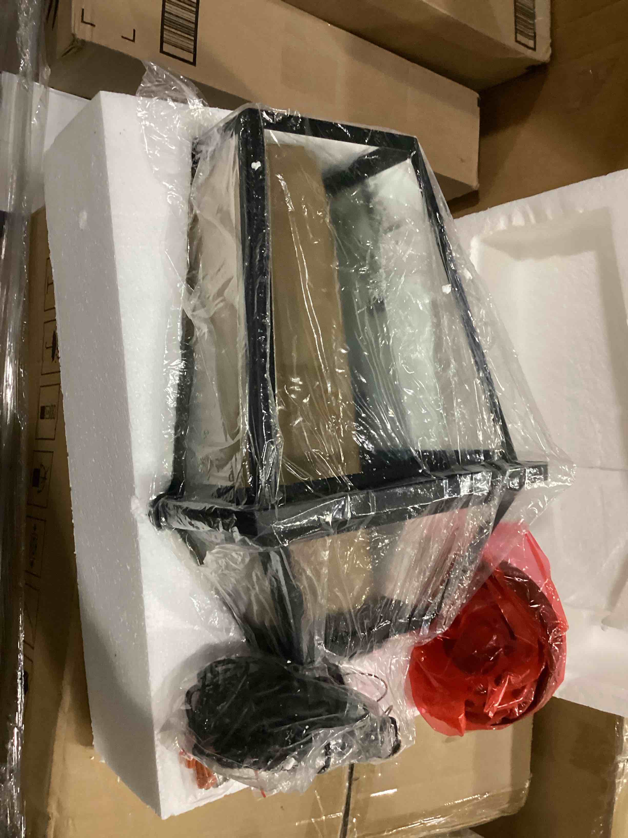 https://s3.amazonaws.com/lotting-images-prod/bidfta/RED5523516_1728926991268.jpeg