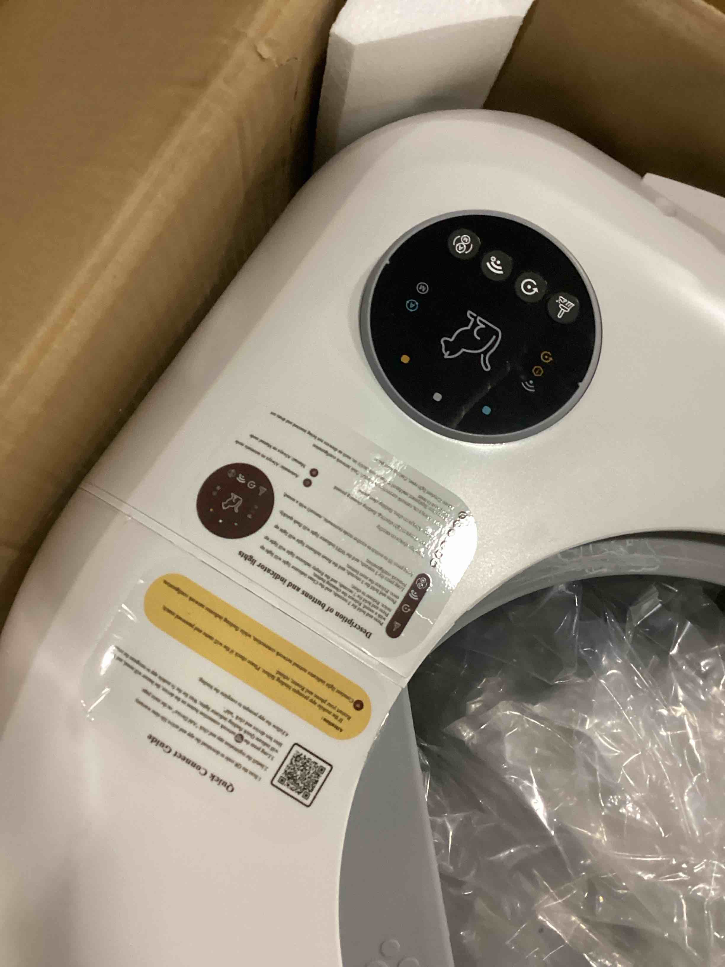 https://s3.amazonaws.com/lotting-images-prod/bidfta/RED5523519_1728927244848.jpeg