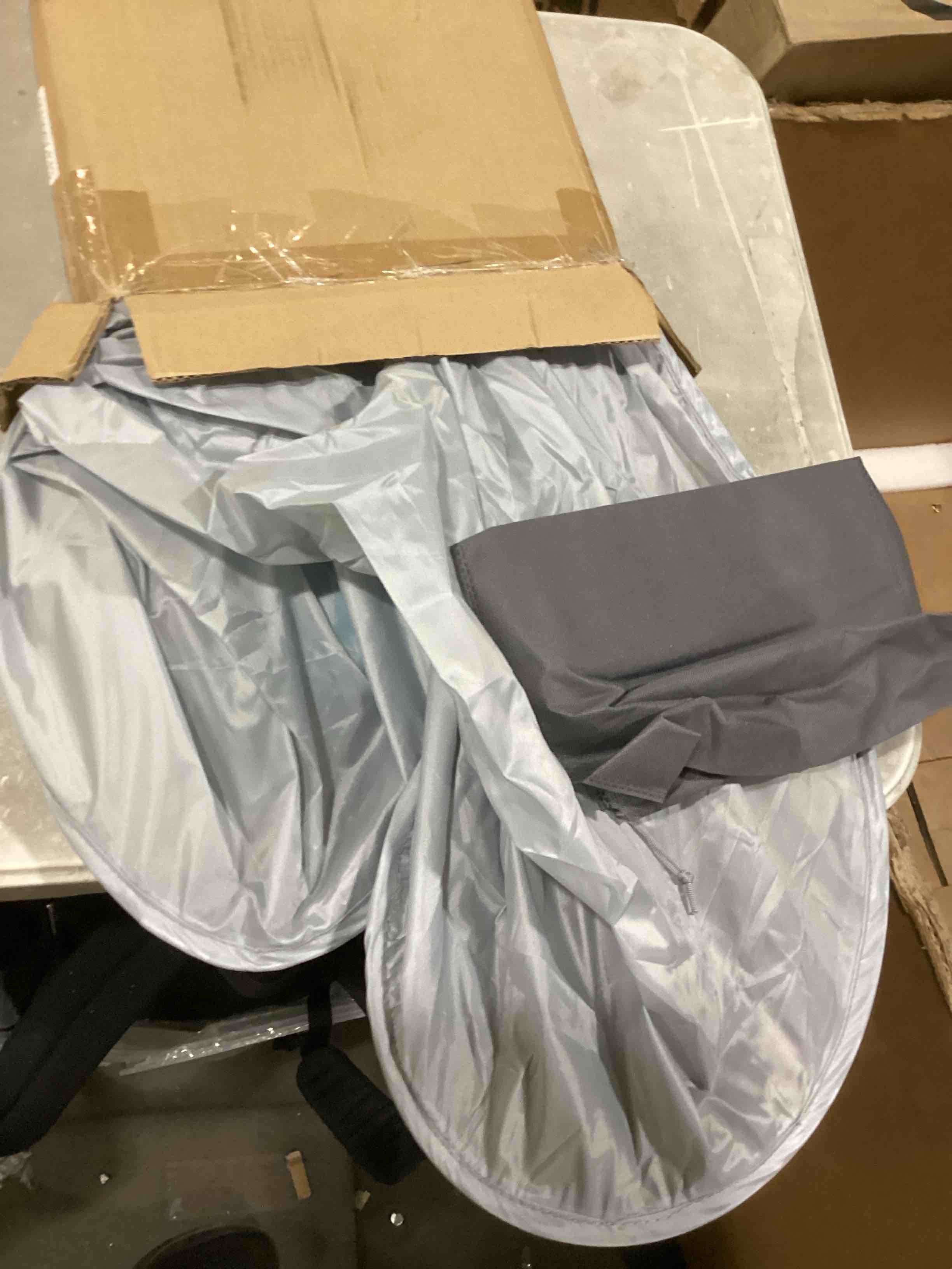 https://s3.amazonaws.com/lotting-images-prod/bidfta/RED5523966_1729271856051.jpeg