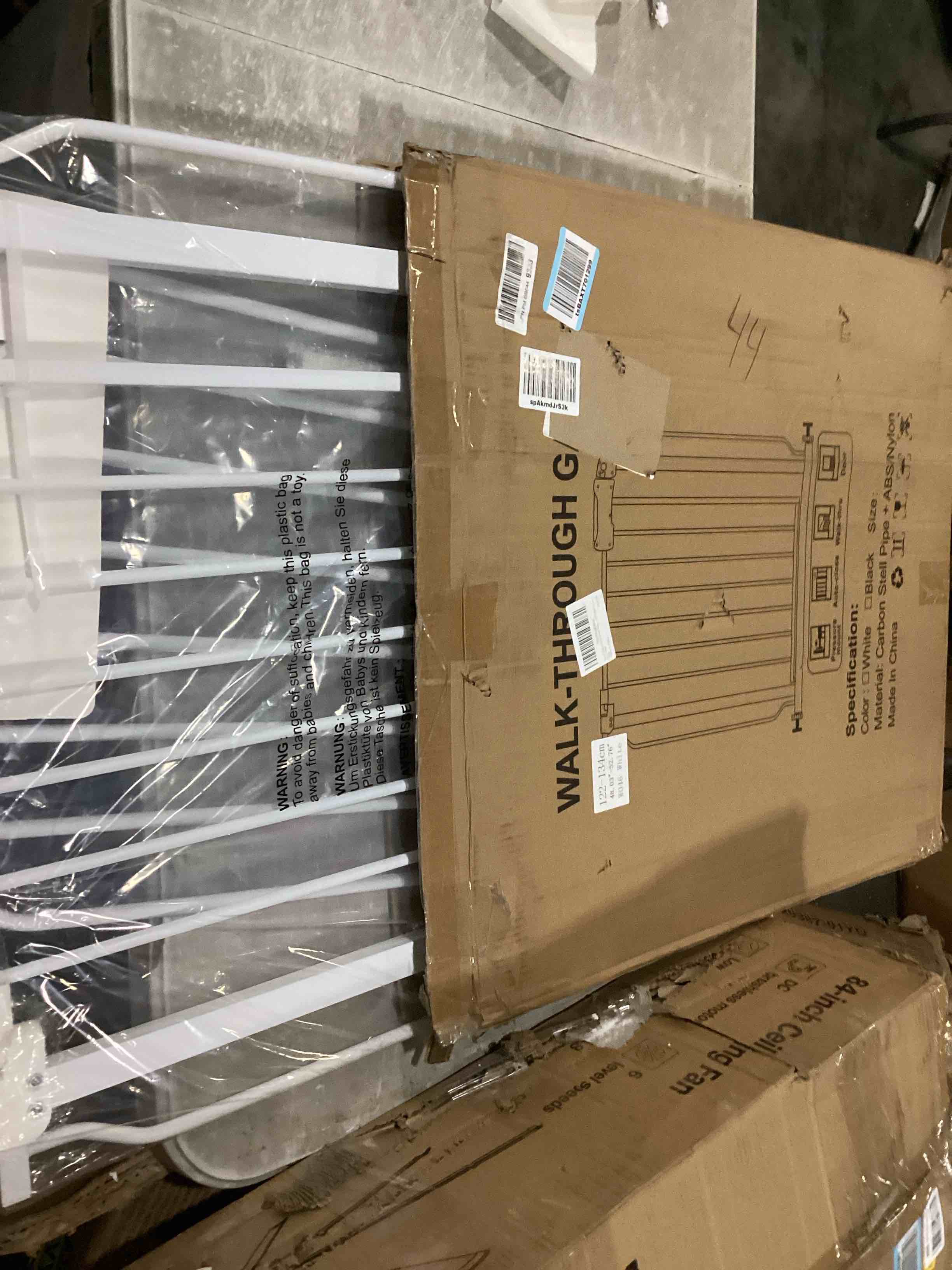 https://s3.amazonaws.com/lotting-images-prod/bidfta/RED5524213_1729603263001.jpeg