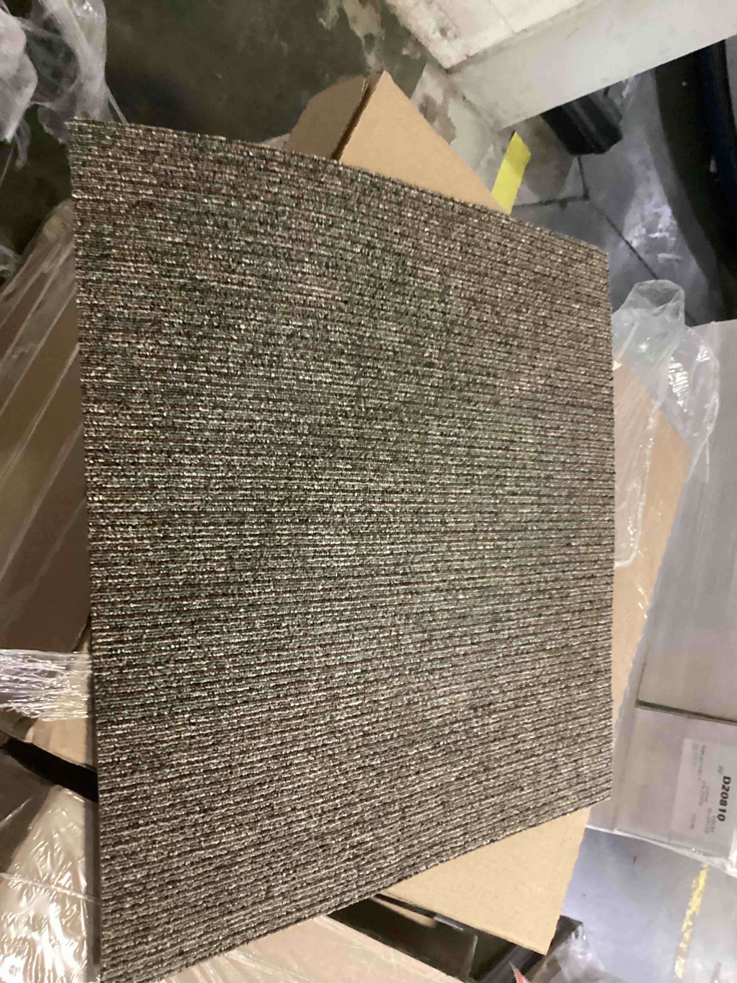 https://s3.amazonaws.com/lotting-images-prod/bidfta/RED5524598_1730115829561.jpeg