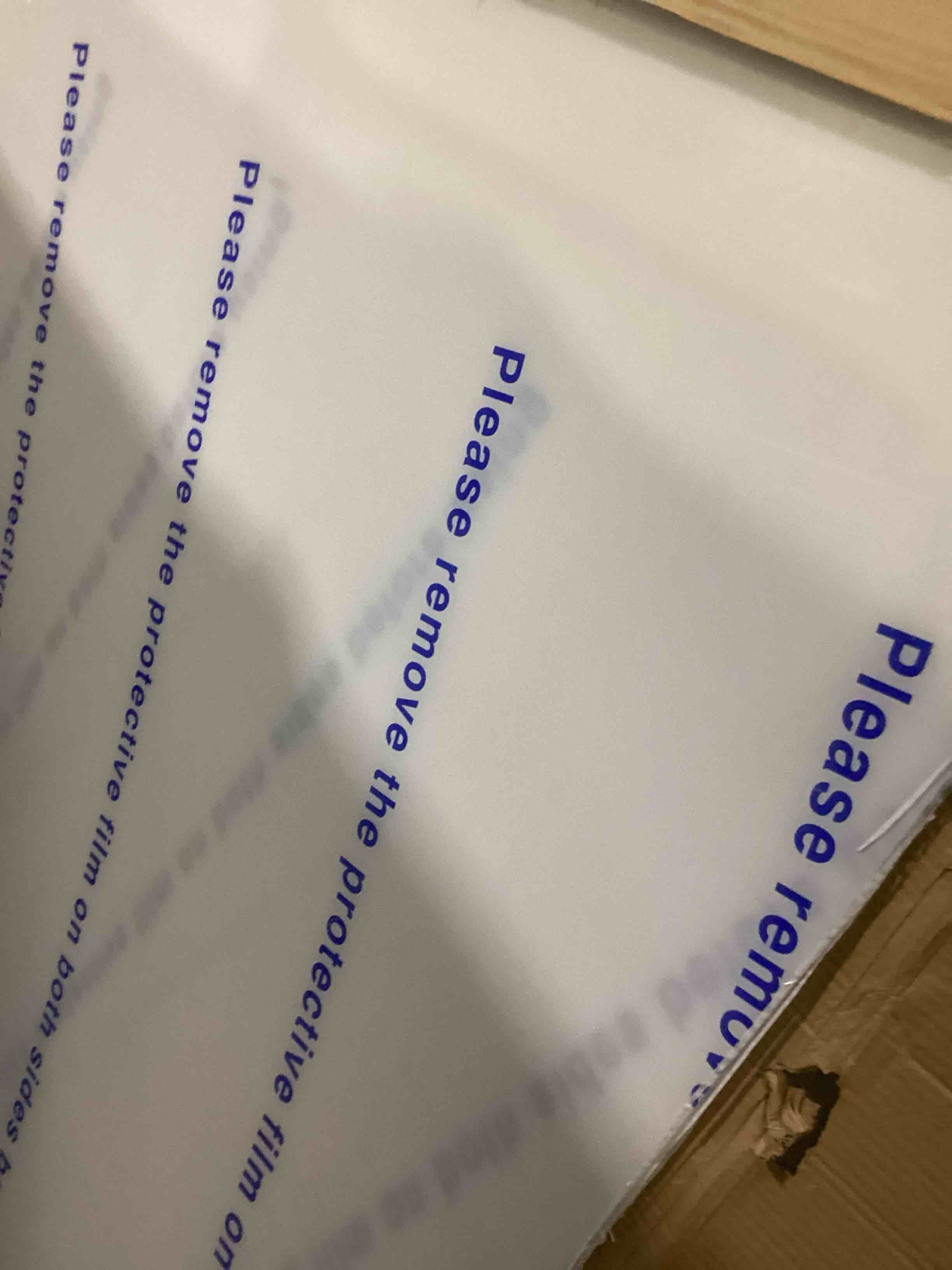 https://s3.amazonaws.com/lotting-images-prod/bidfta/RED5524611_1730121662463.jpeg