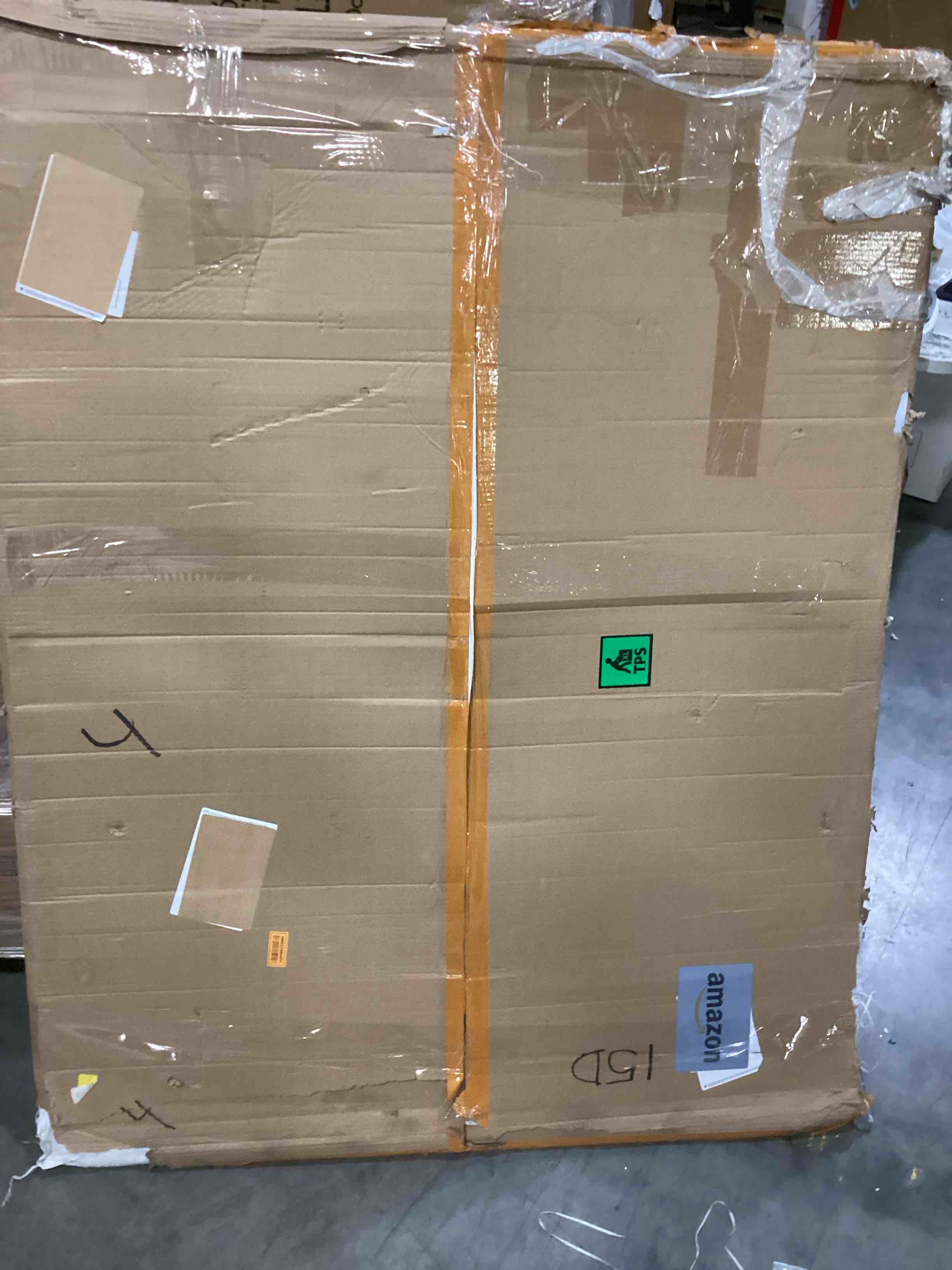 https://s3.amazonaws.com/lotting-images-prod/bidfta/RED5524611_1730121741732.jpeg