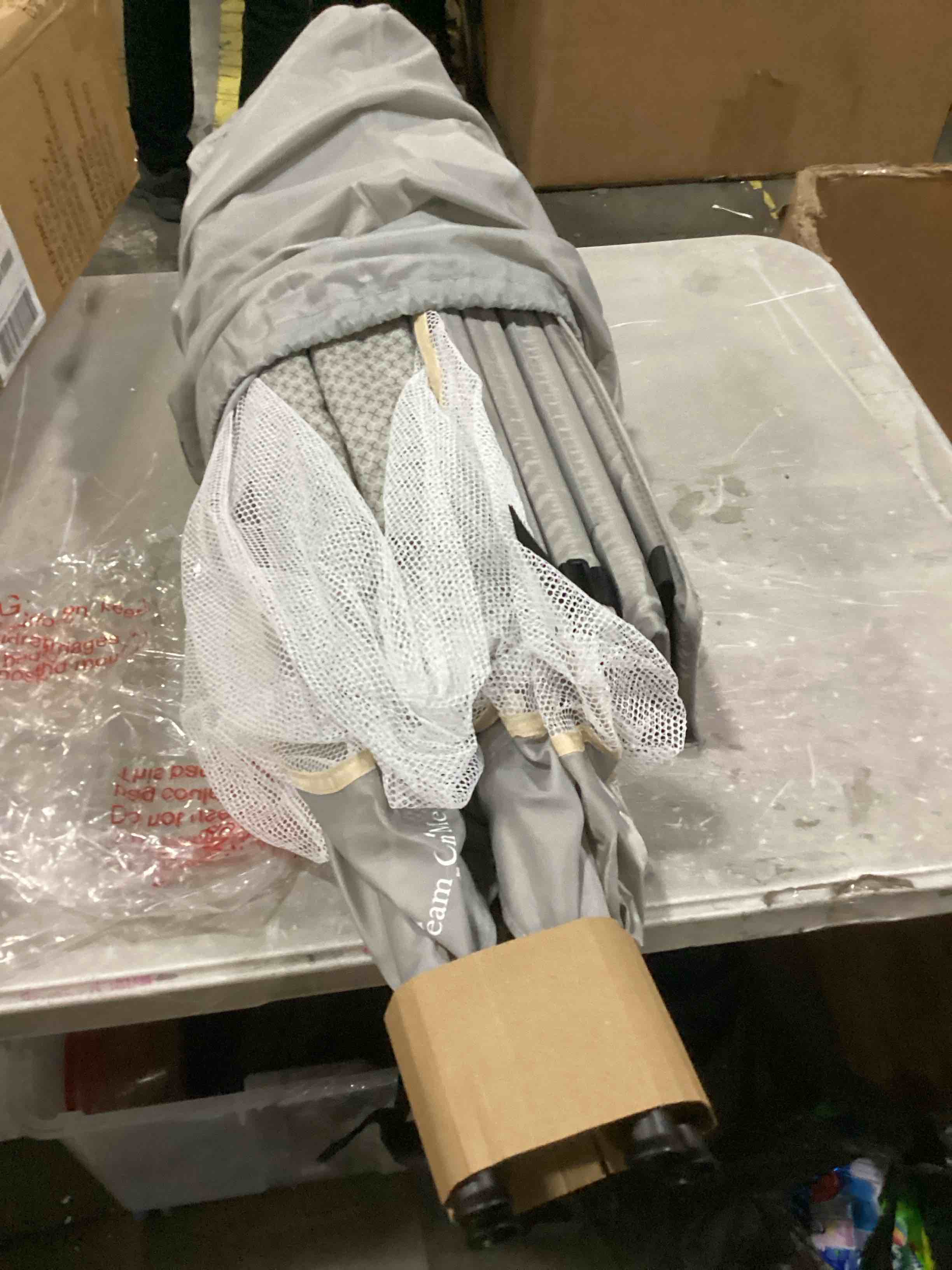 https://s3.amazonaws.com/lotting-images-prod/bidfta/RED5524760_1730207522058.jpeg