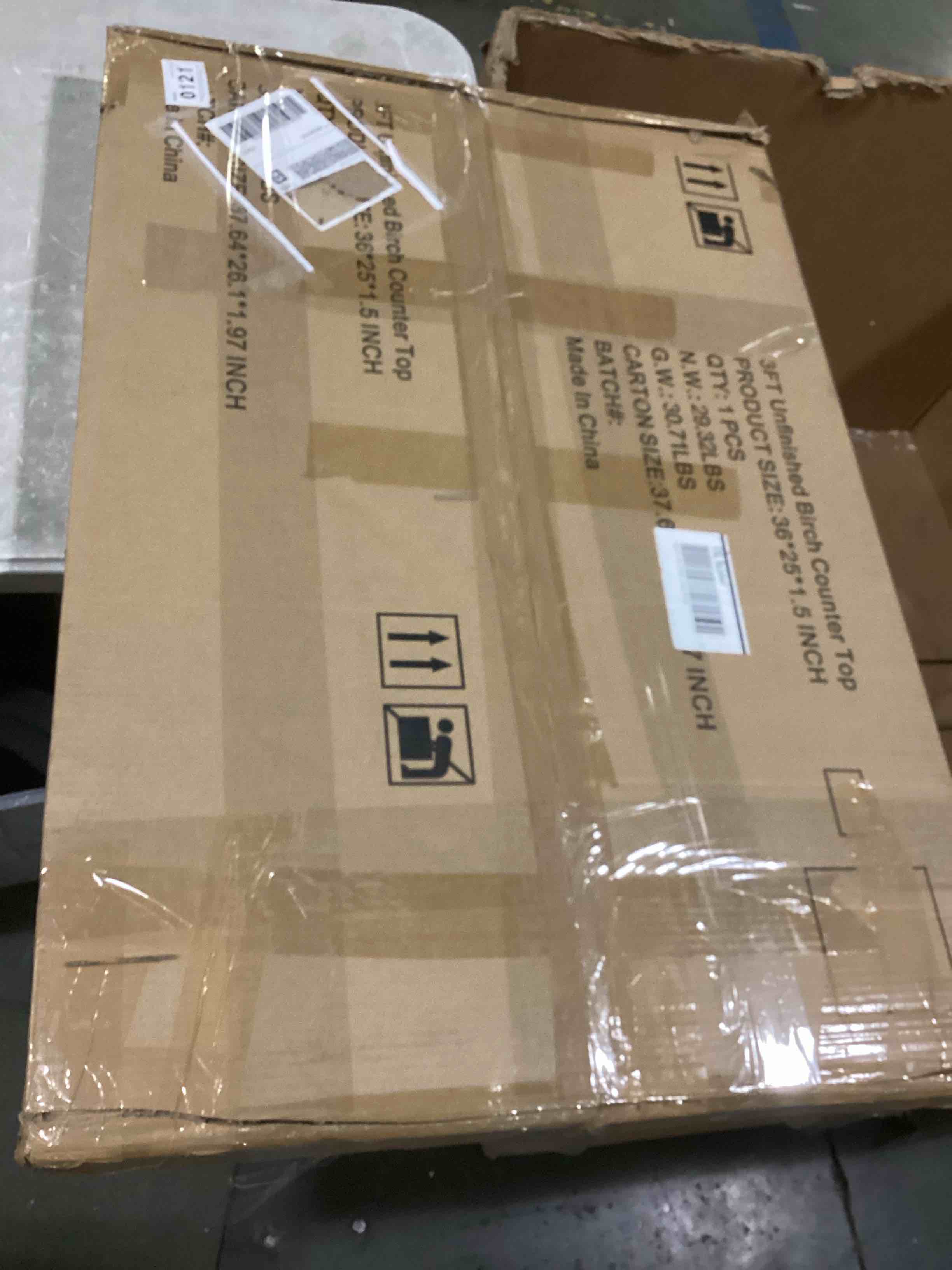 https://s3.amazonaws.com/lotting-images-prod/bidfta/RED5524878_1730294983746.jpeg