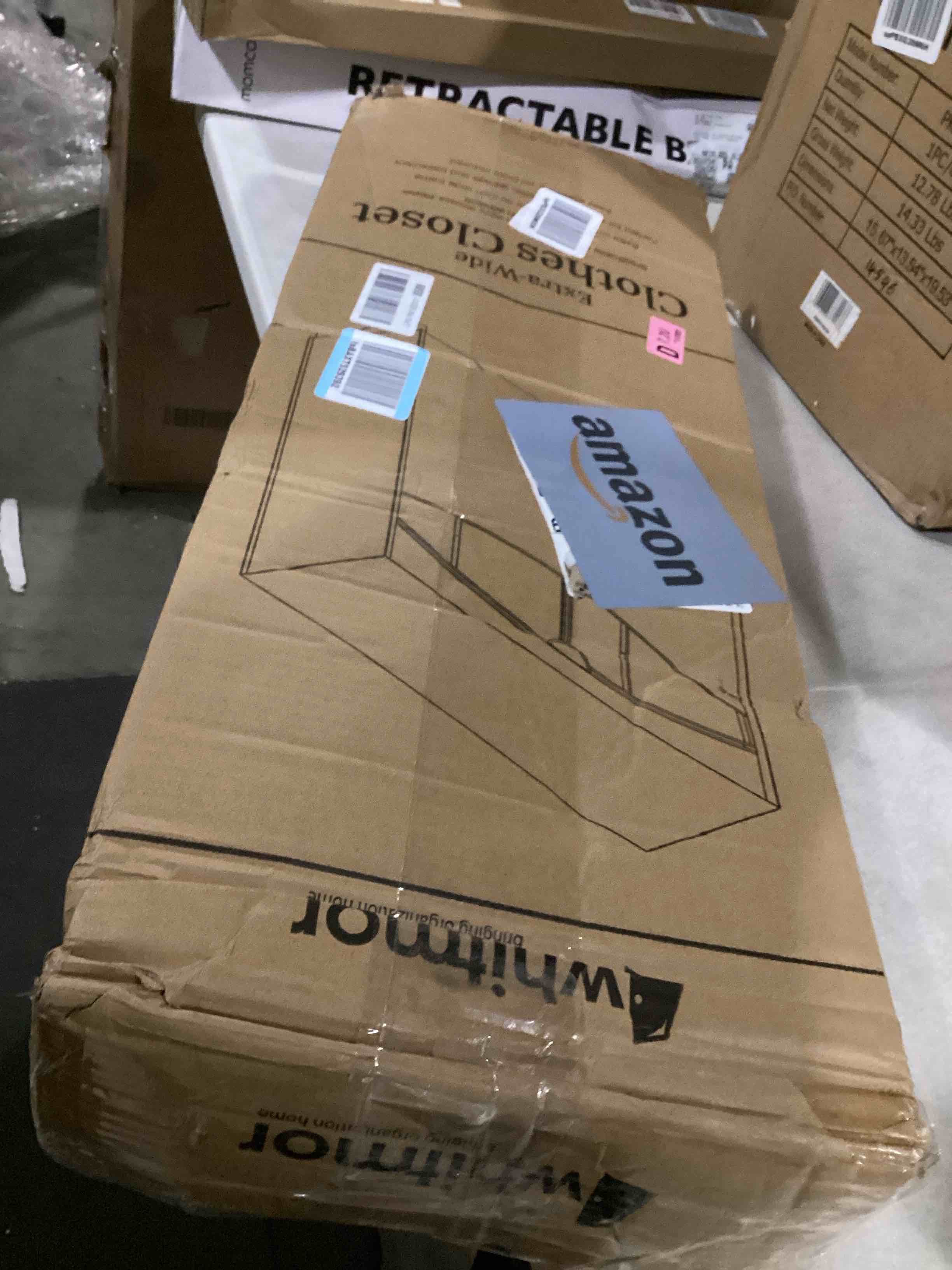 https://s3.amazonaws.com/lotting-images-prod/bidfta/RED5525270_1728918801652.jpeg