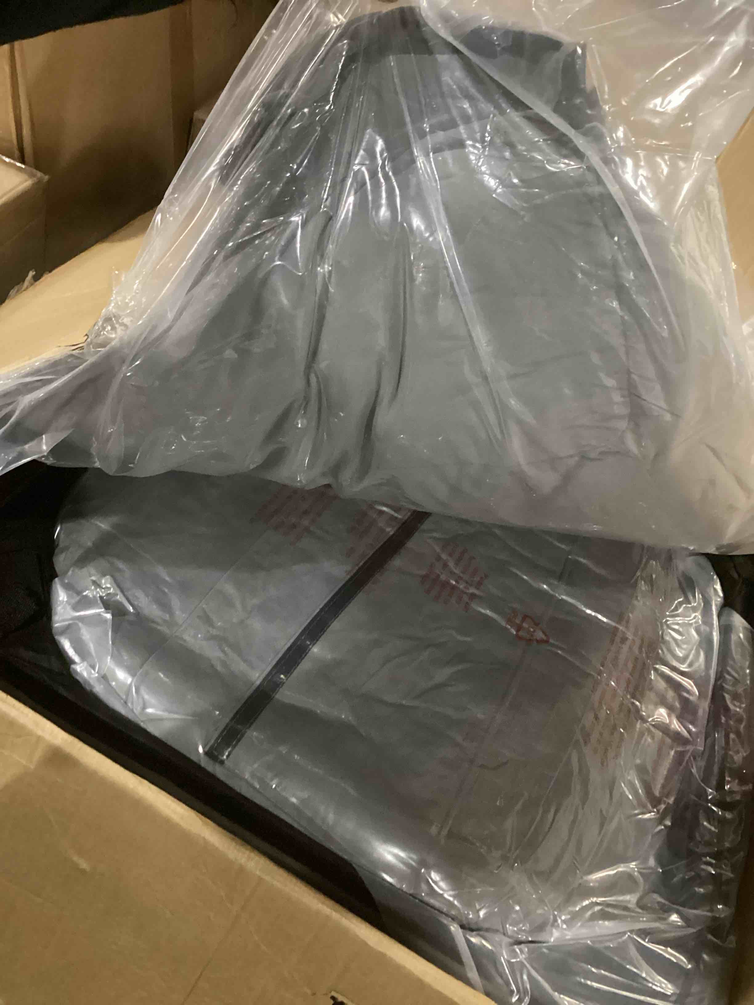 https://s3.amazonaws.com/lotting-images-prod/bidfta/RED5525499_1729176277362.jpeg