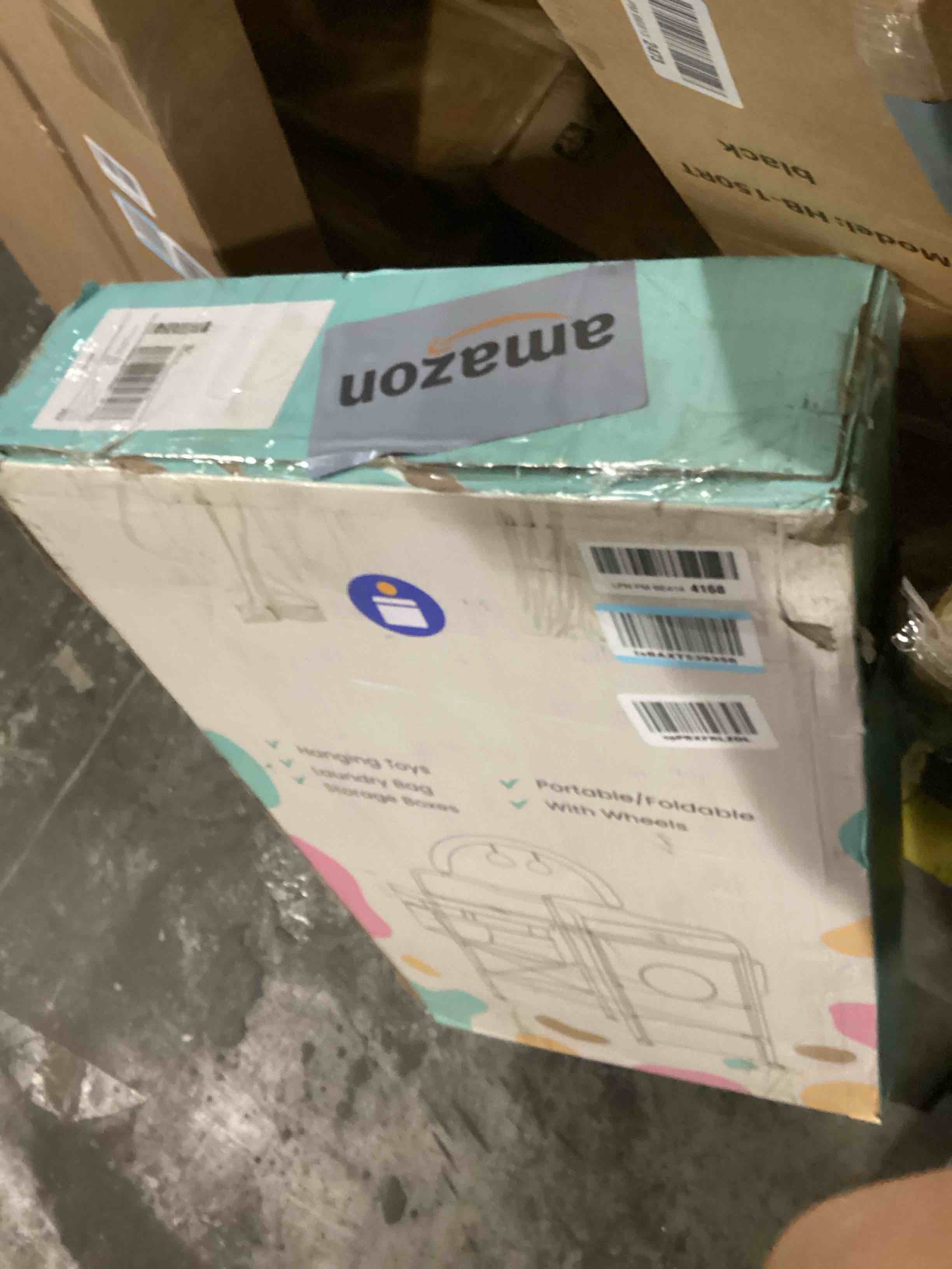 https://s3.amazonaws.com/lotting-images-prod/bidfta/RED5525590_1729255758988.jpeg