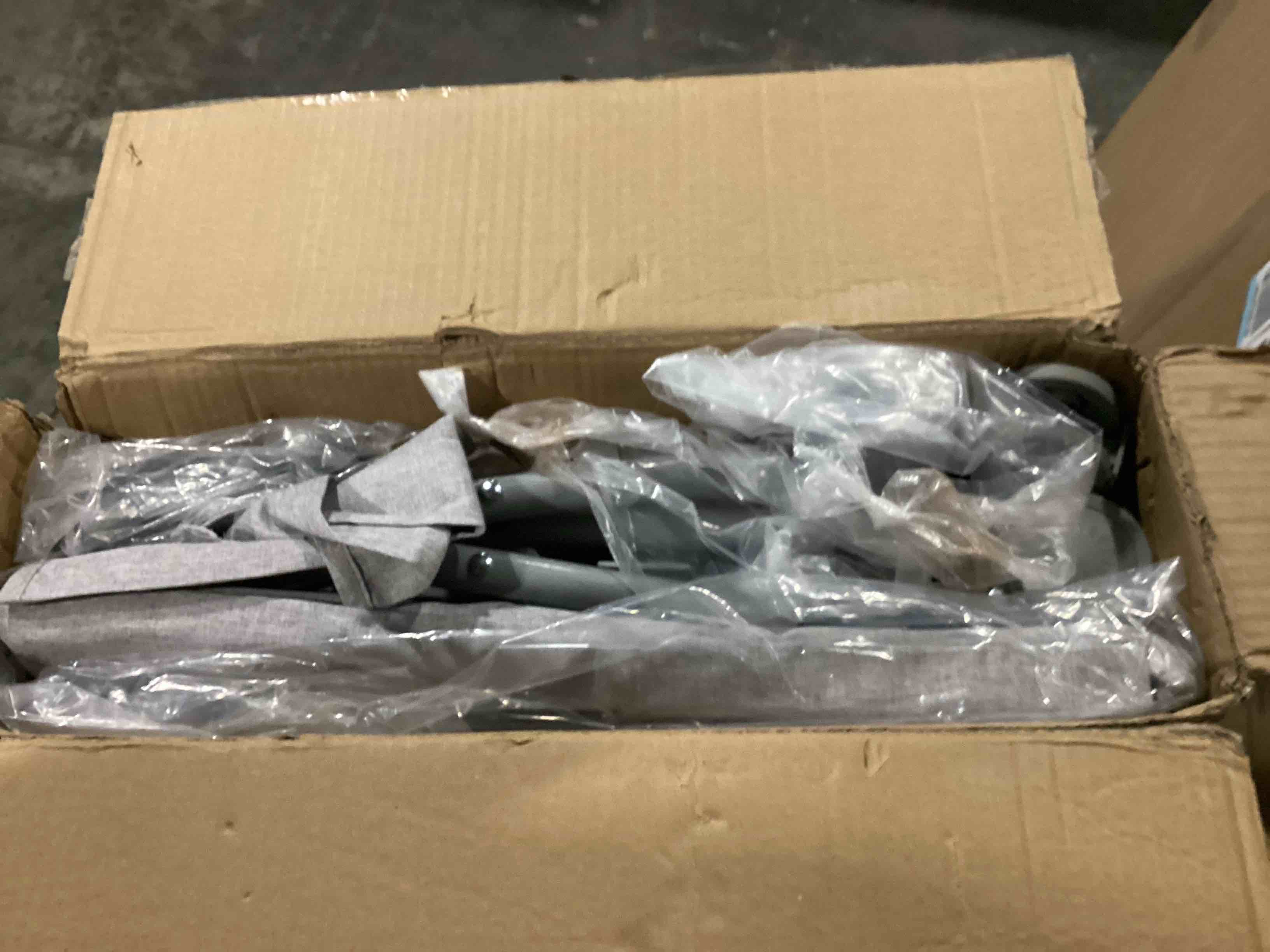 https://s3.amazonaws.com/lotting-images-prod/bidfta/RED5525590_1729255775058.jpeg