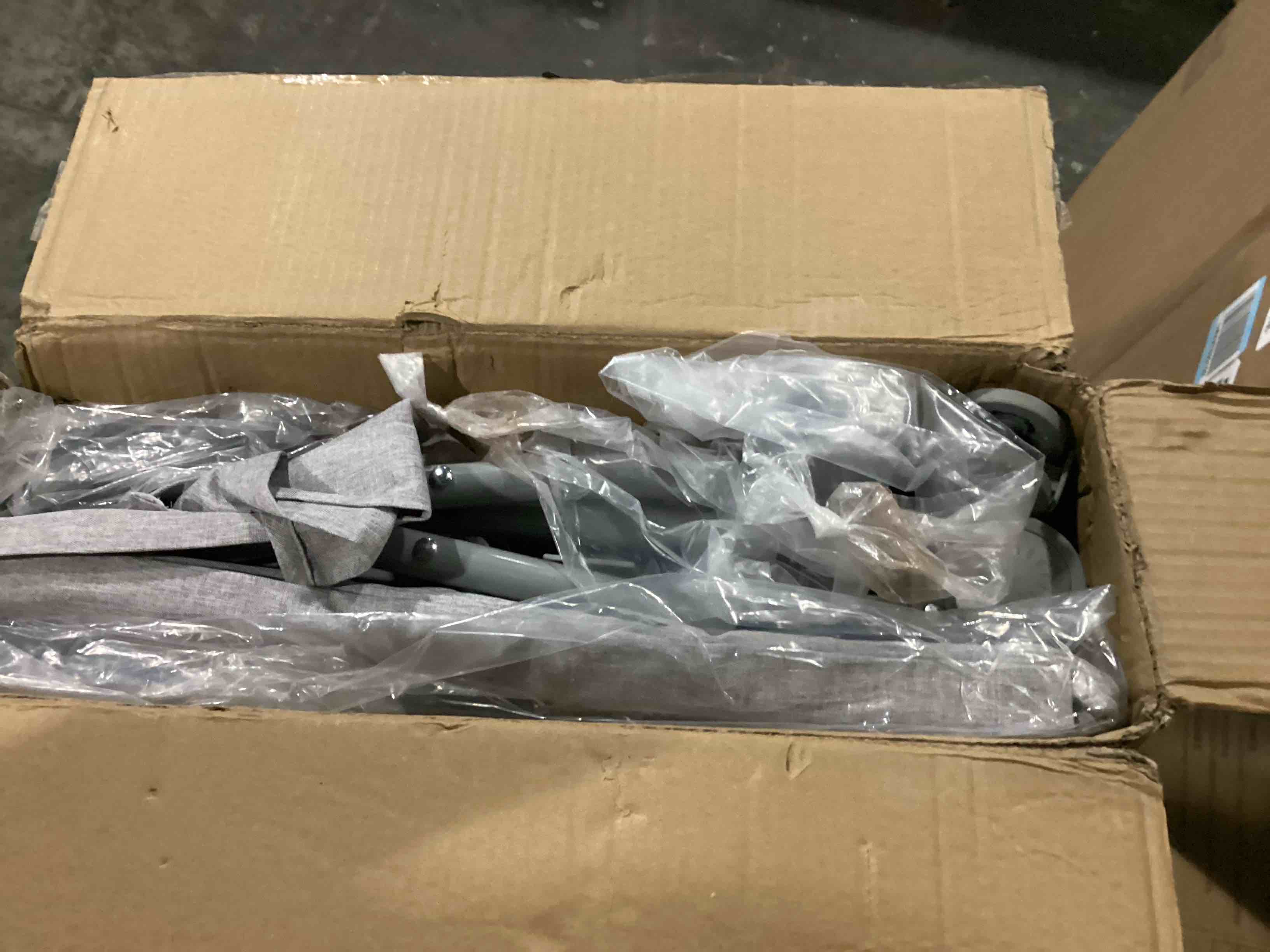 https://s3.amazonaws.com/lotting-images-prod/bidfta/RED5525590_1729255776662.jpeg