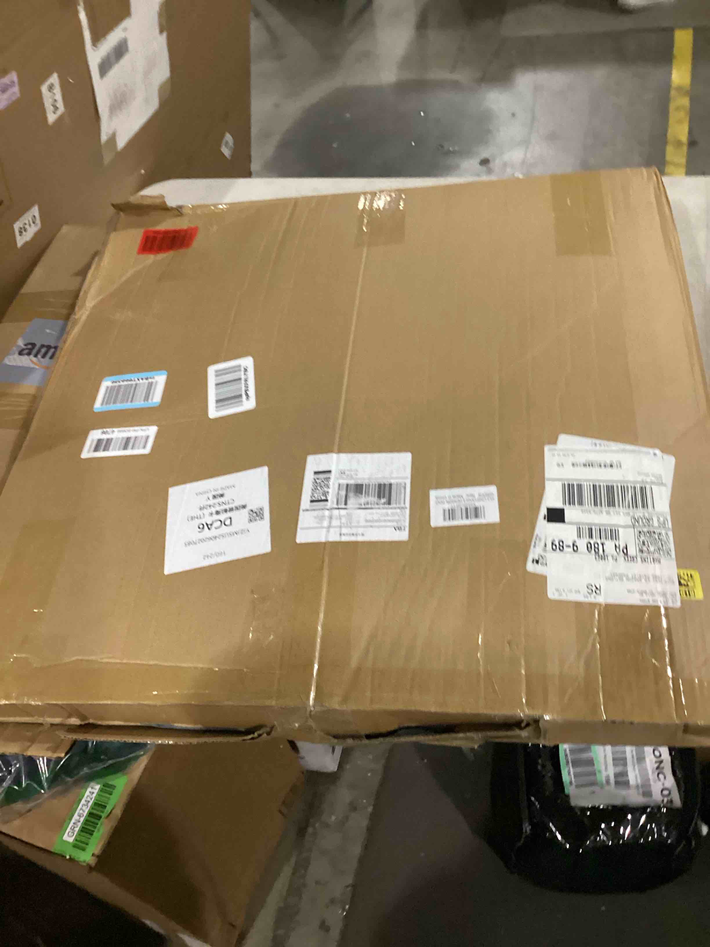 https://s3.amazonaws.com/lotting-images-prod/bidfta/RED5525648_1729266814438.jpeg