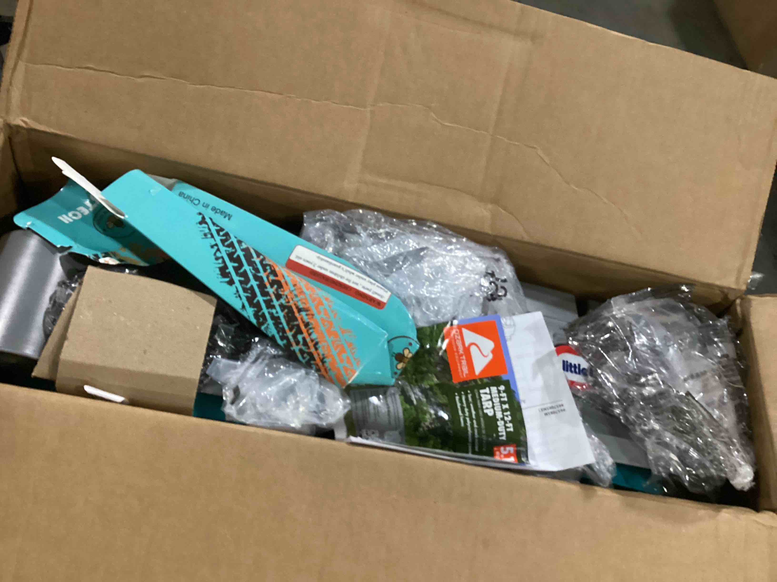 https://s3.amazonaws.com/lotting-images-prod/bidfta/RED5525690_1729277841104.jpeg