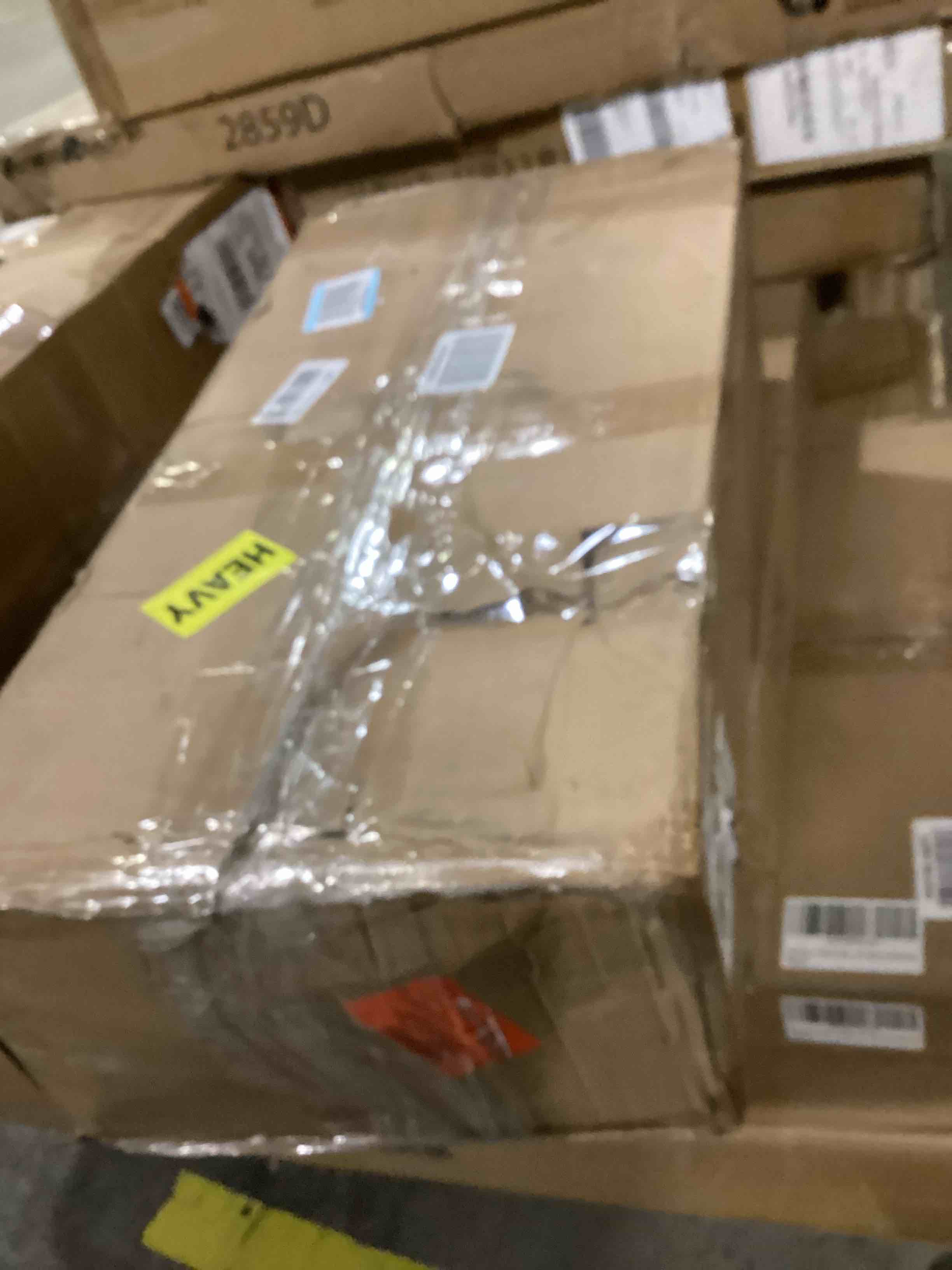 https://s3.amazonaws.com/lotting-images-prod/bidfta/RED5525697_1729336018477.jpeg