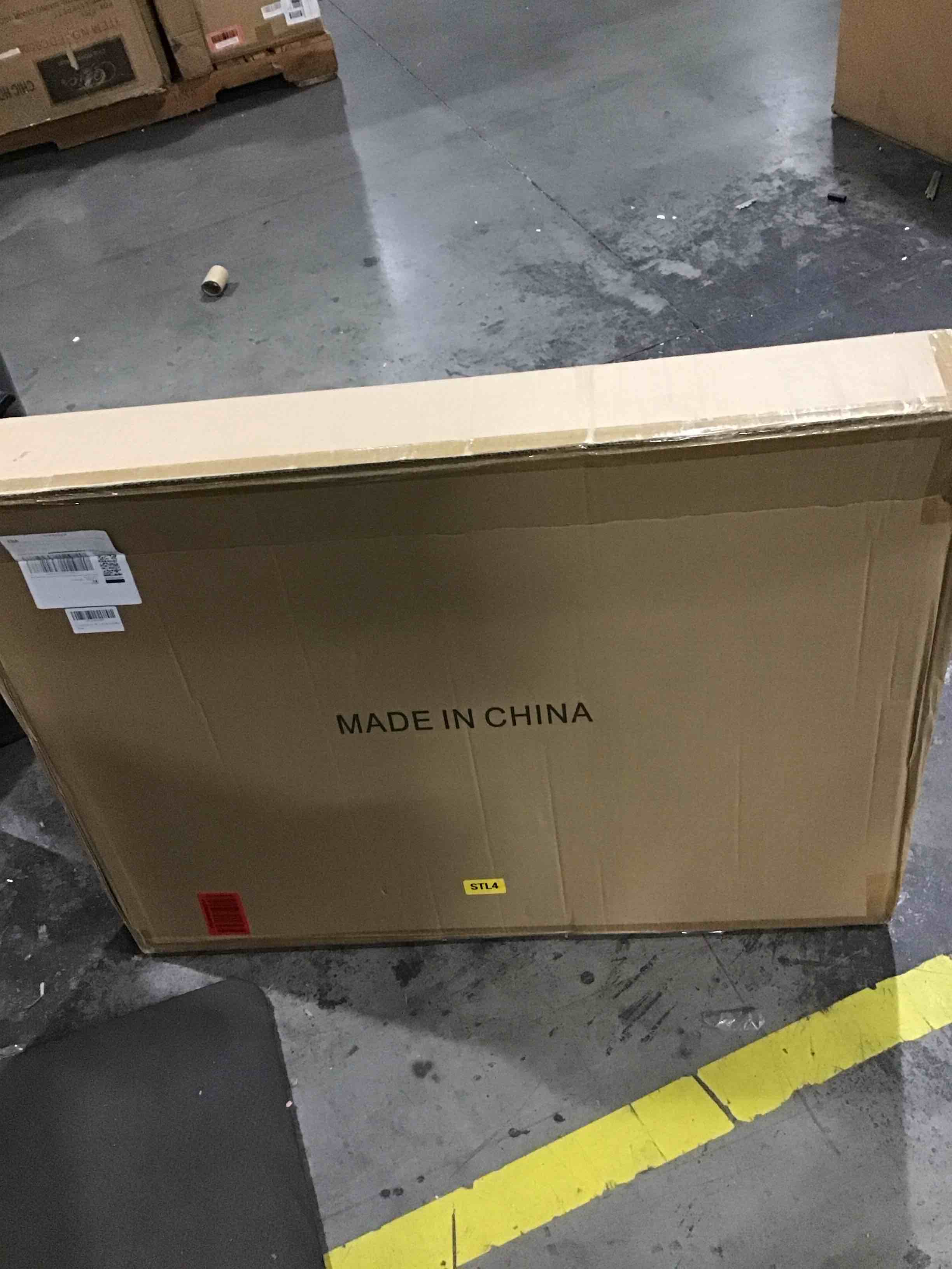 https://s3.amazonaws.com/lotting-images-prod/bidfta/RED5525944_1729769586541.jpeg