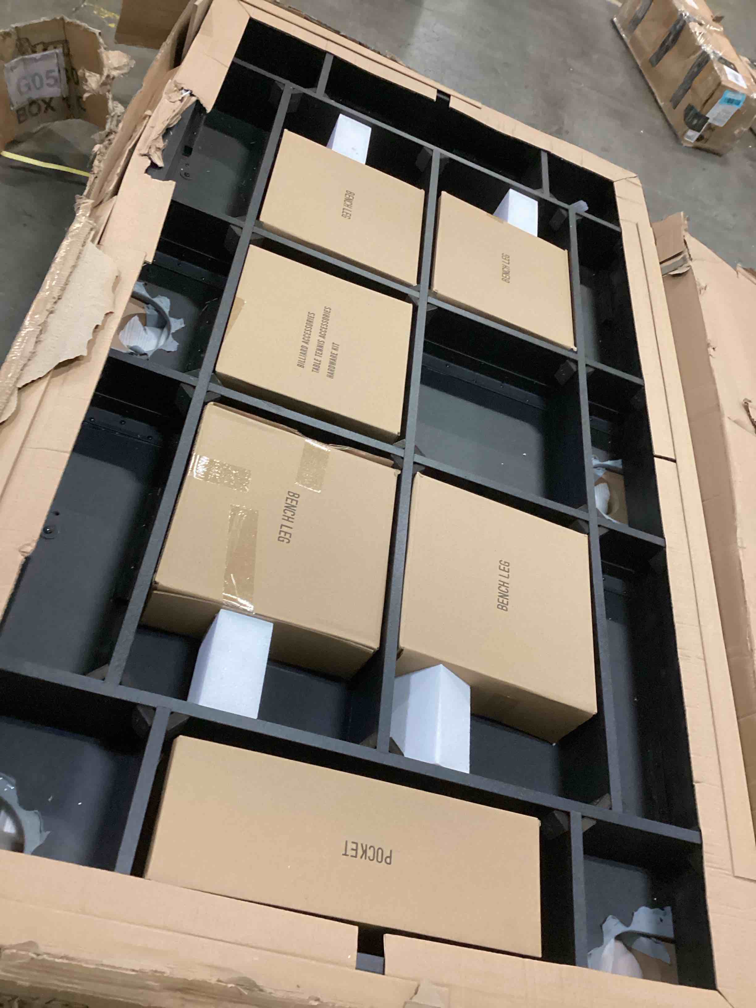 https://s3.amazonaws.com/lotting-images-prod/bidfta/RED5526089_1729881338913.jpeg
