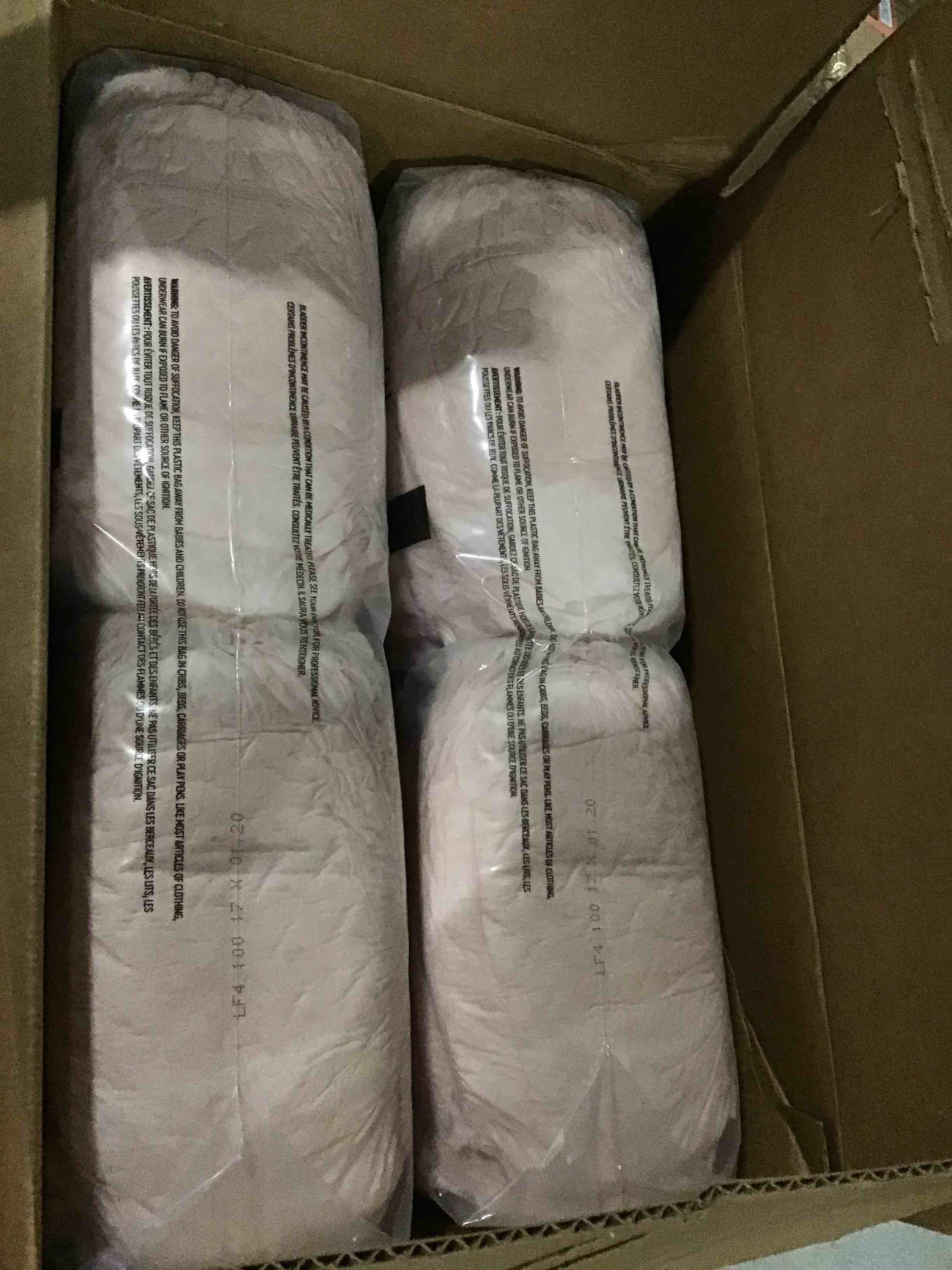 https://s3.amazonaws.com/lotting-images-prod/bidfta/RED5526241_1730205232878.jpeg