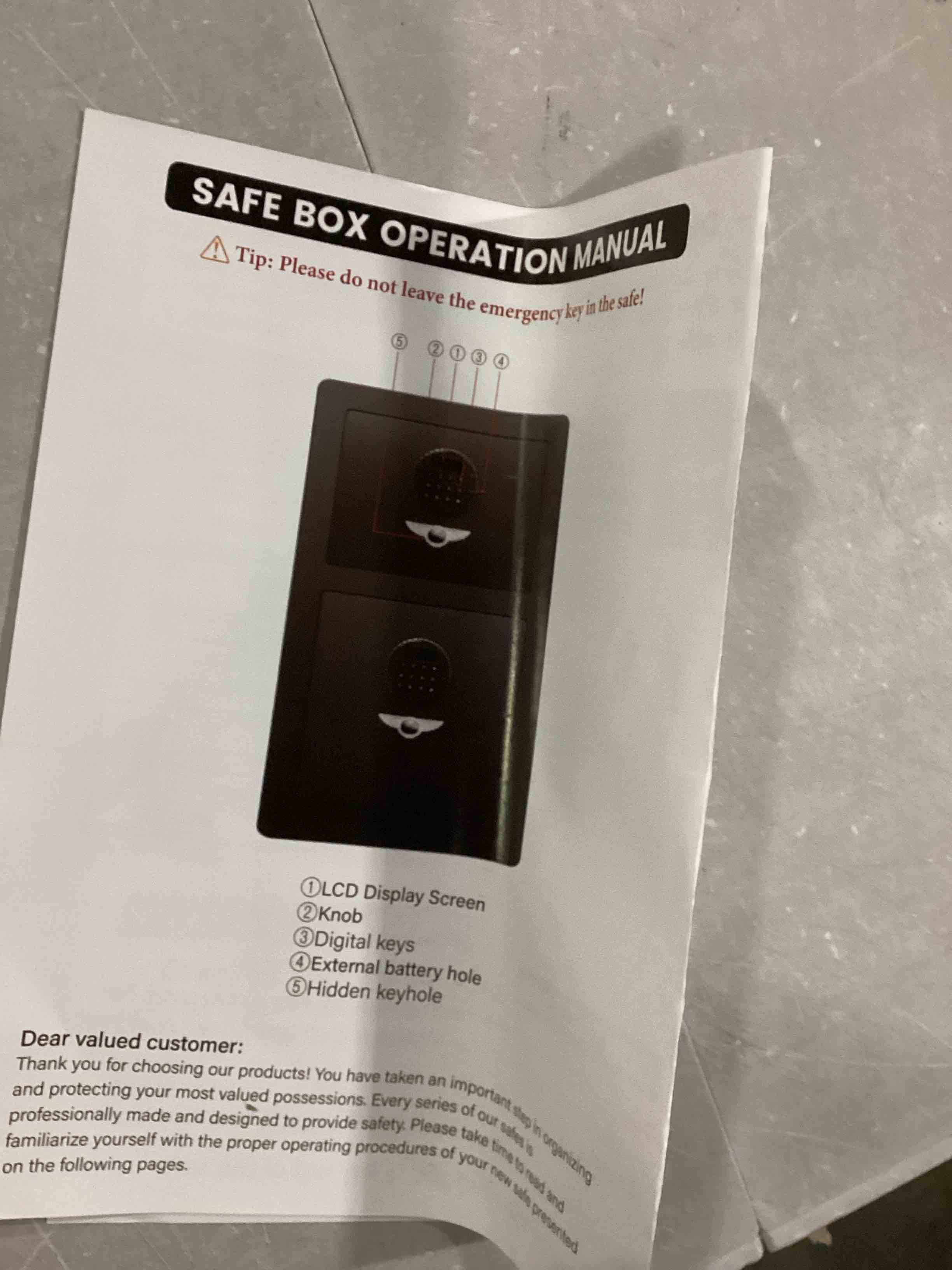 https://s3.amazonaws.com/lotting-images-prod/bidfta/RED5526534_1729097631486.jpeg