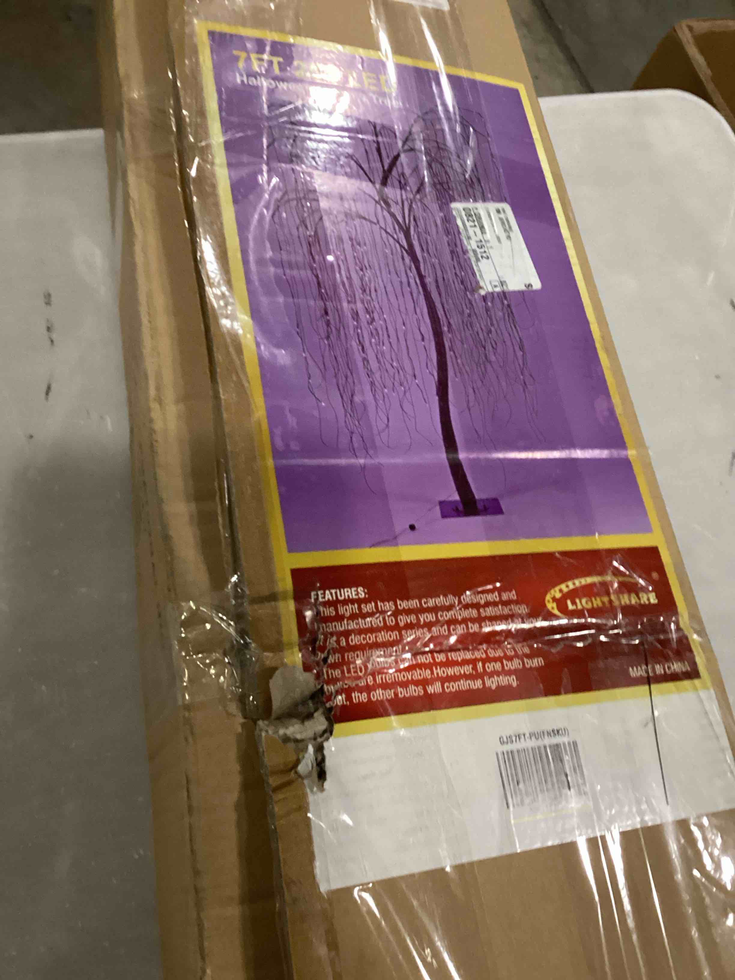 https://s3.amazonaws.com/lotting-images-prod/bidfta/RED5527182_1729683532441.jpeg