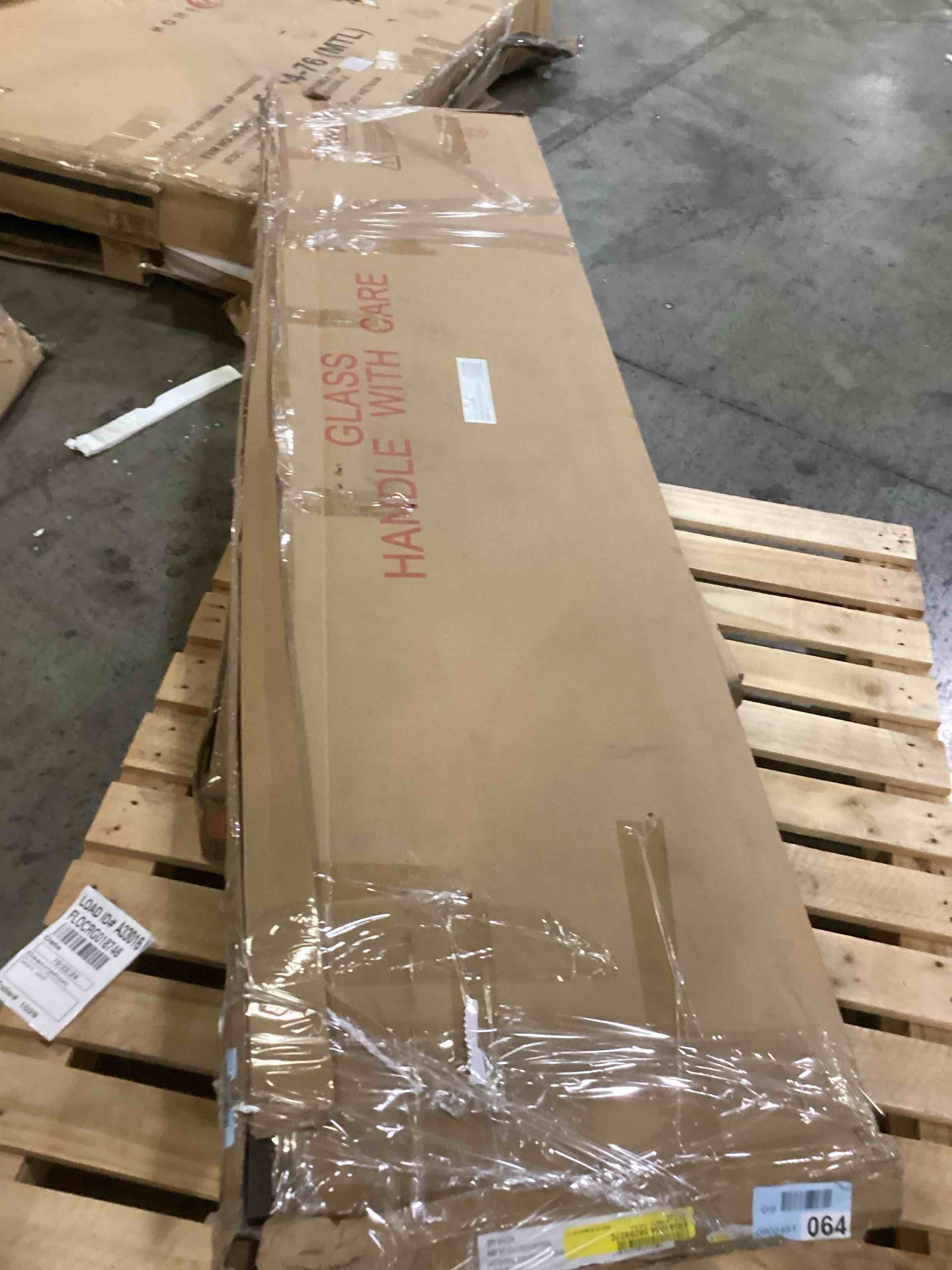 https://s3.amazonaws.com/lotting-images-prod/bidfta/RED5527495_1729876955007.jpeg