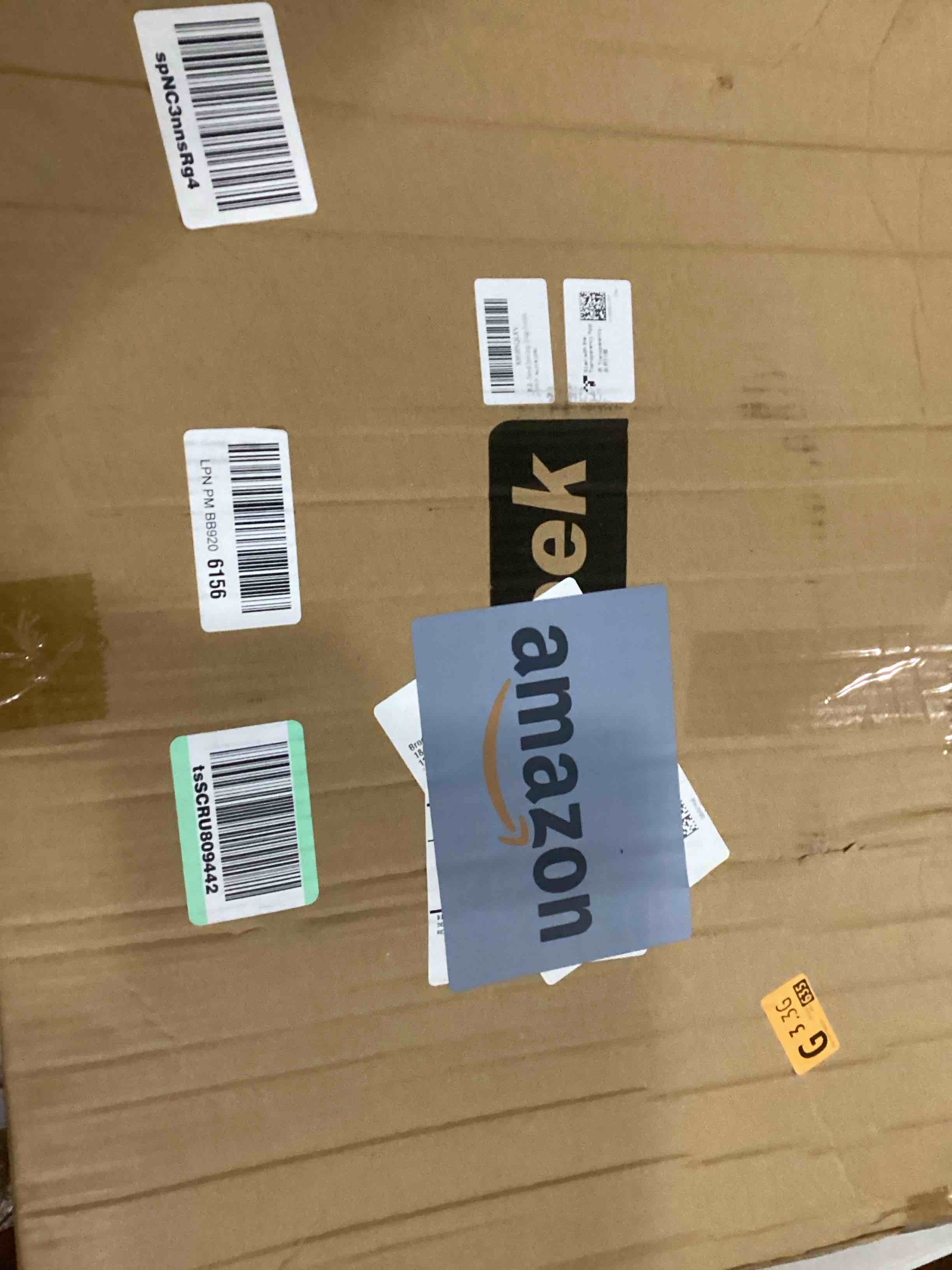 https://s3.amazonaws.com/lotting-images-prod/bidfta/RED5527556_1730133350875.jpeg