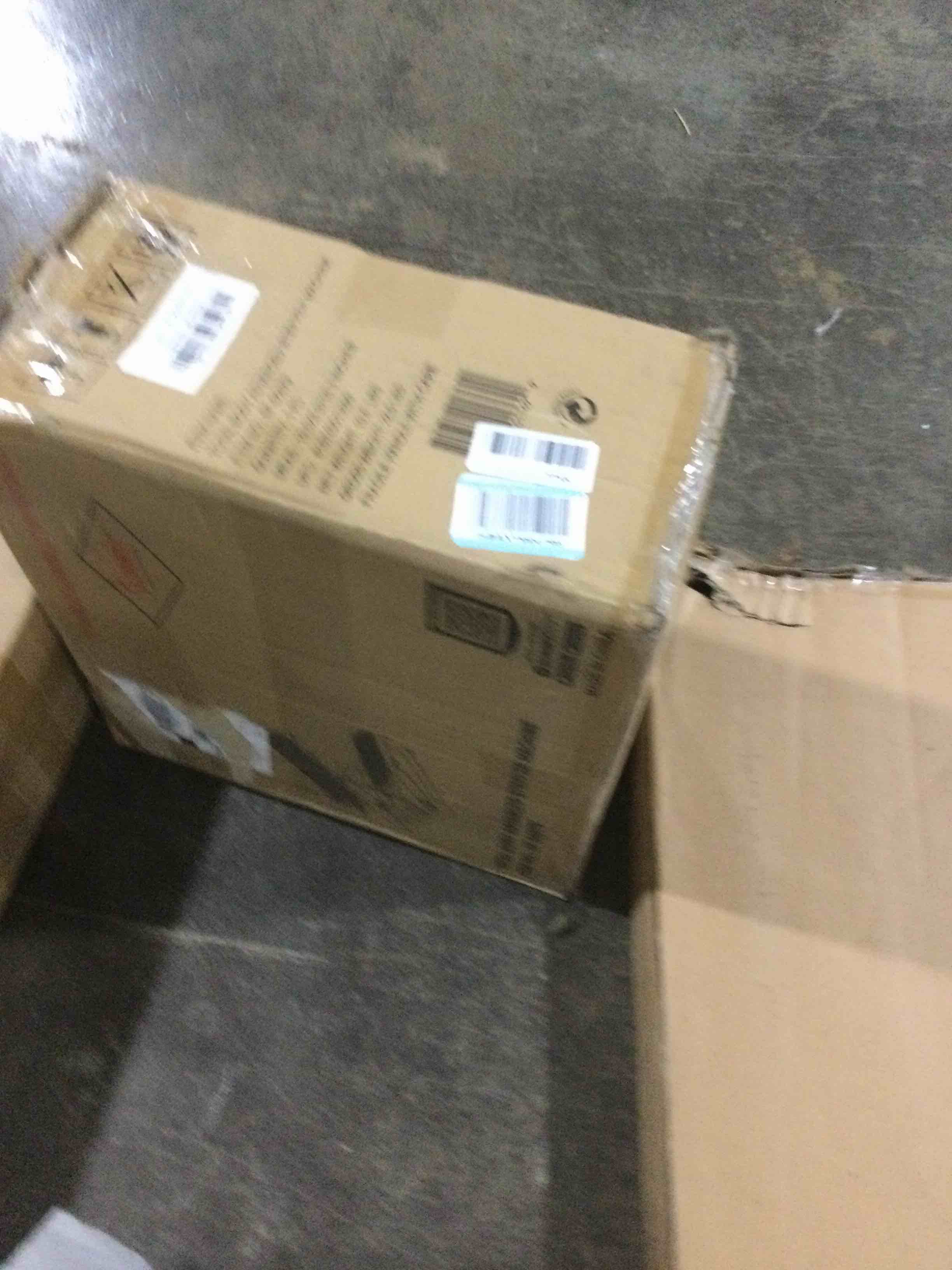 https://s3.amazonaws.com/lotting-images-prod/bidfta/RED5528827_1707144997528.jpeg
