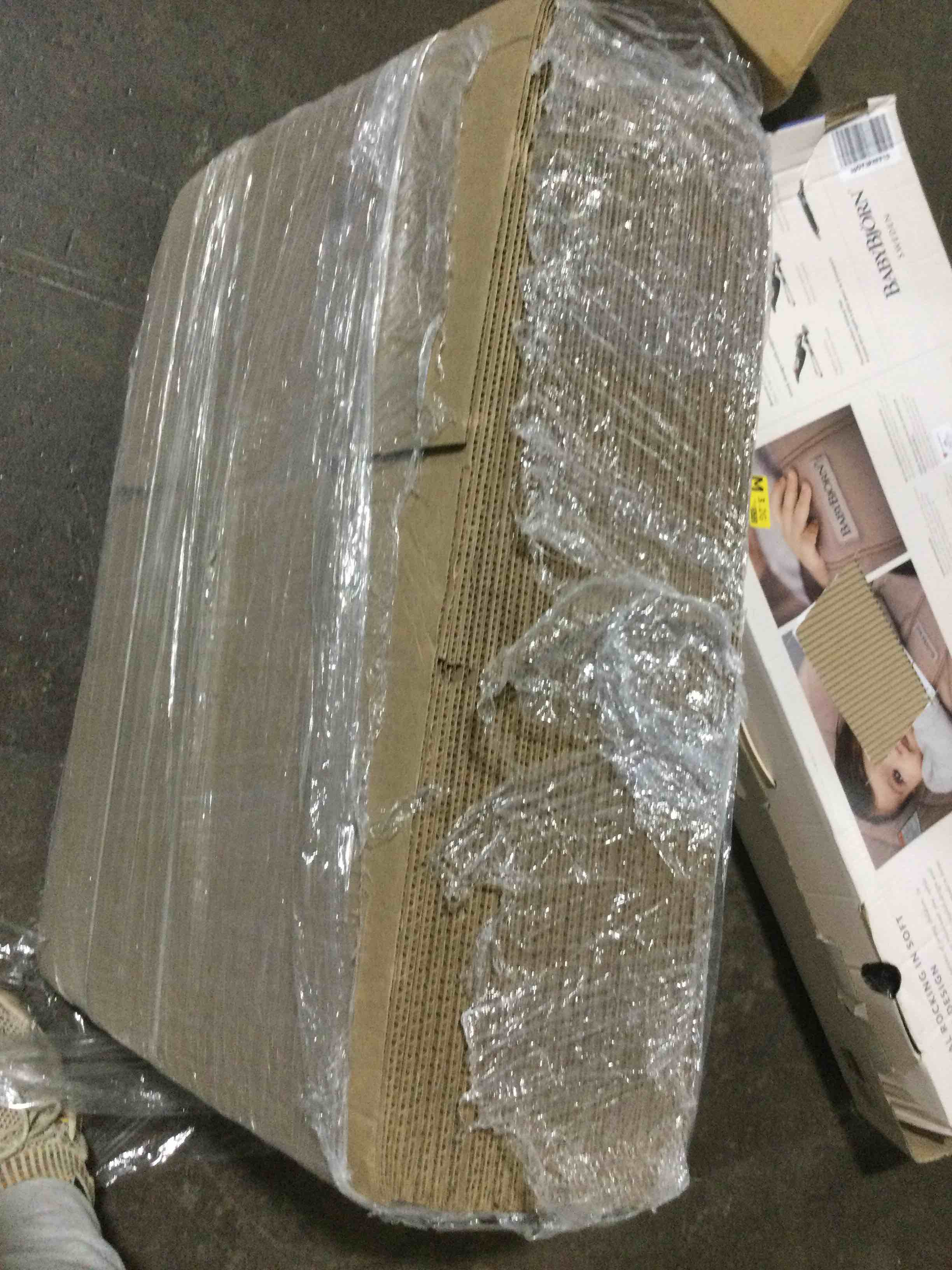 https://s3.amazonaws.com/lotting-images-prod/bidfta/RED5528870_1707147790228.jpeg