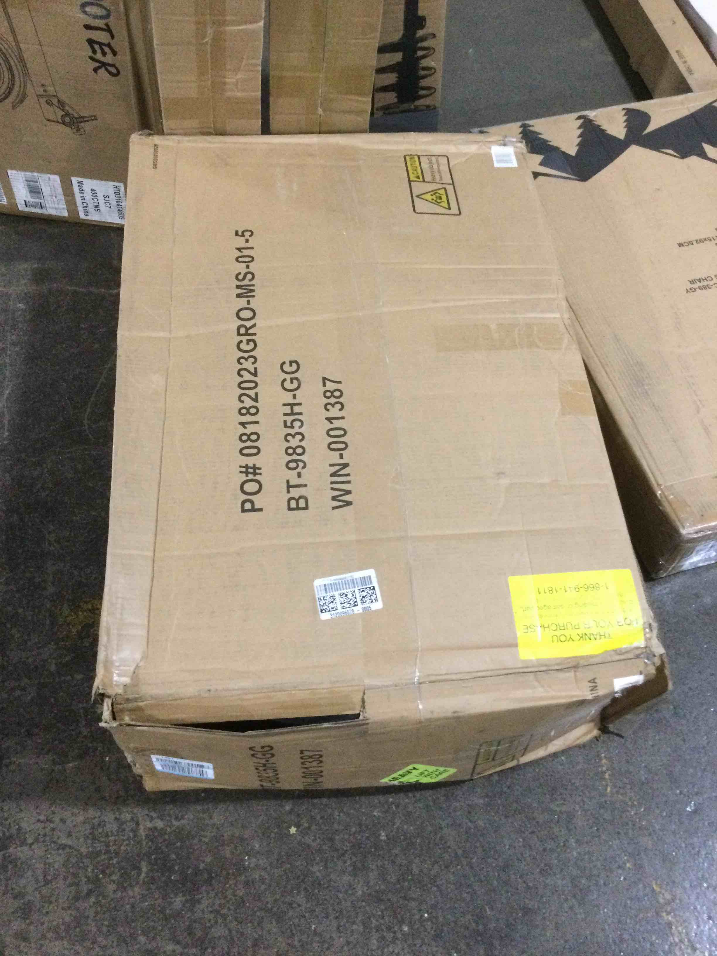 https://s3.amazonaws.com/lotting-images-prod/bidfta/RED5528884_1707146451216.jpeg