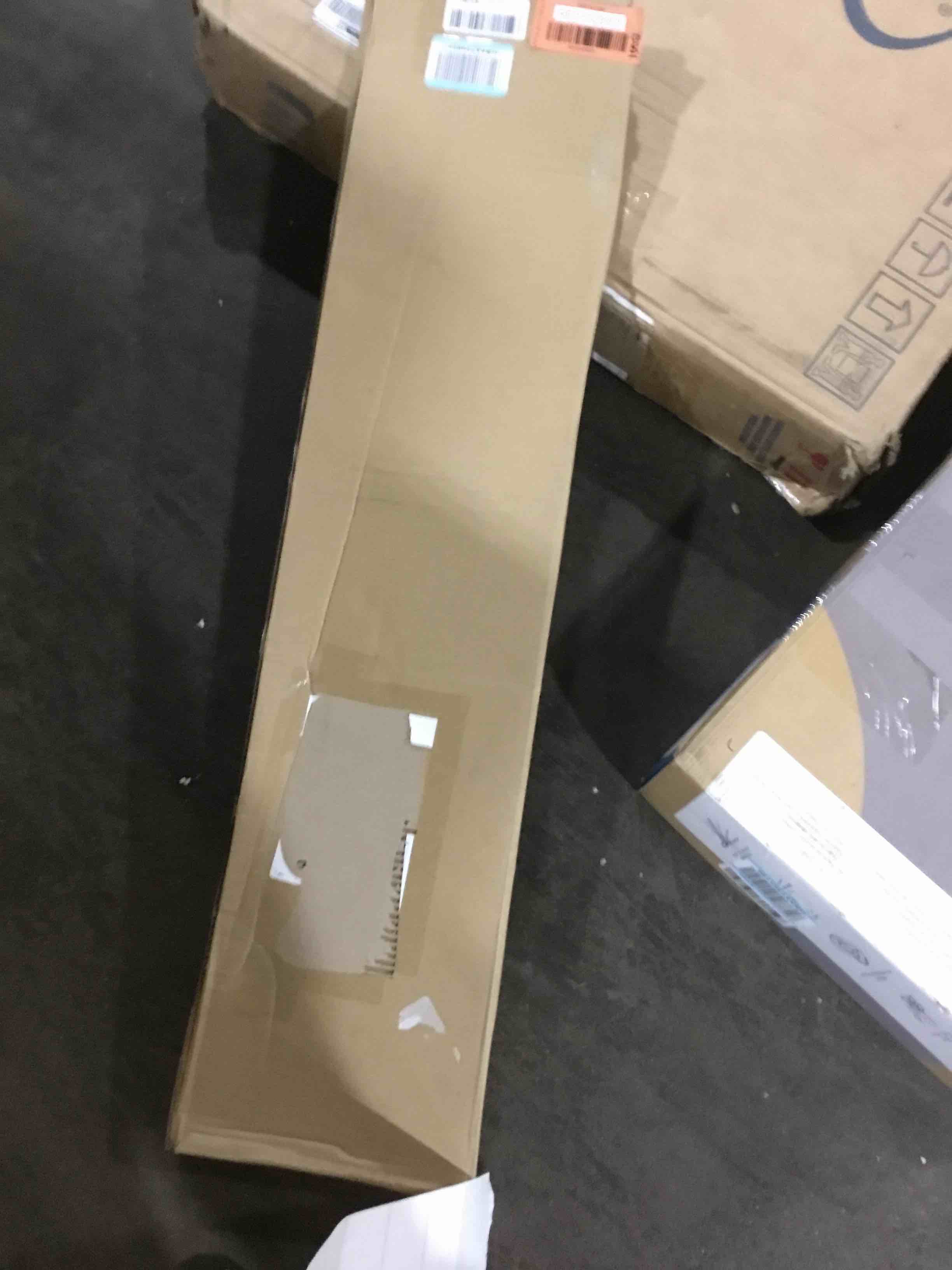 https://s3.amazonaws.com/lotting-images-prod/bidfta/RED5528953_1707155409097.jpeg