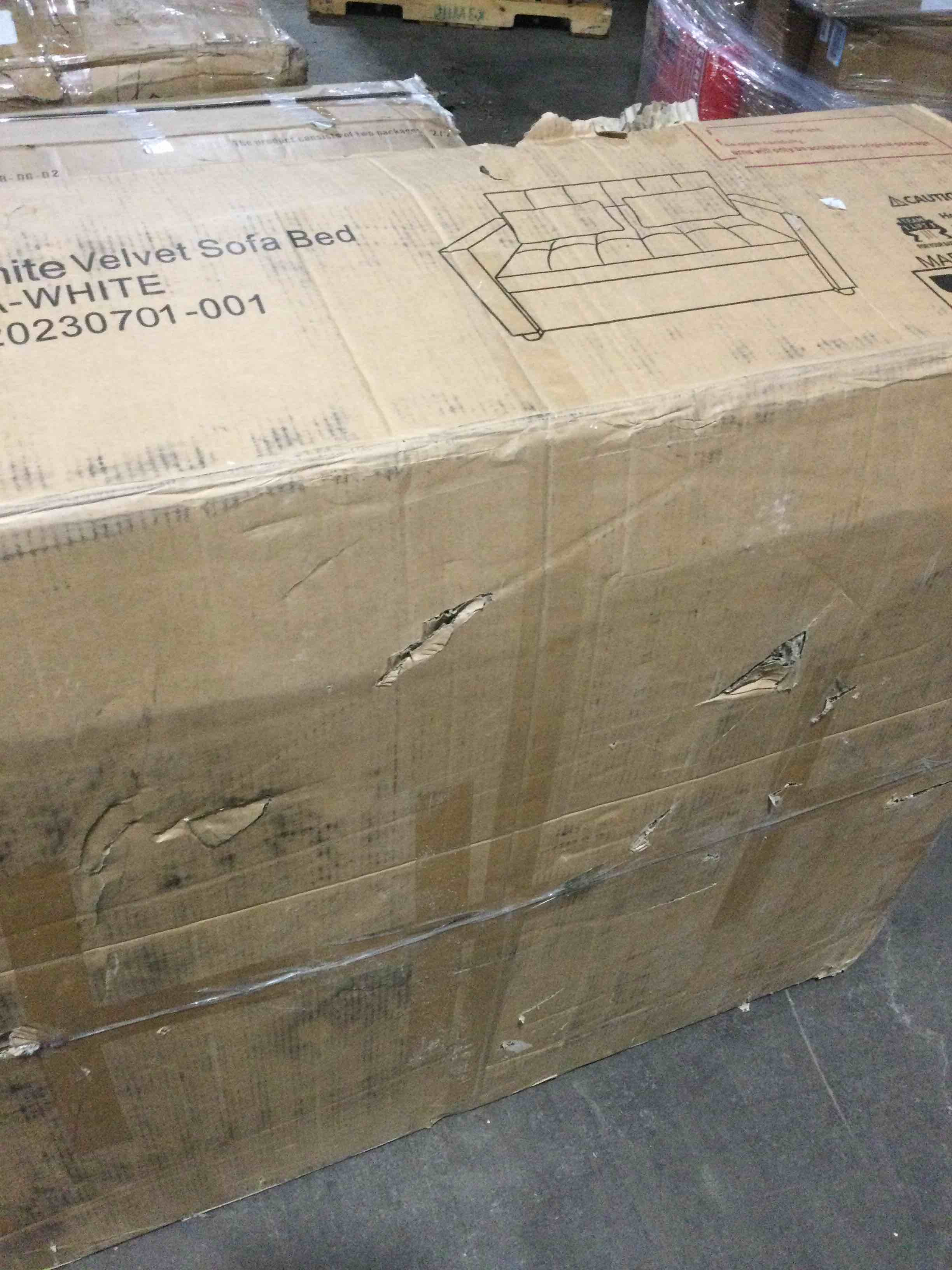 https://s3.amazonaws.com/lotting-images-prod/bidfta/RED5529963_1706549944509.jpeg