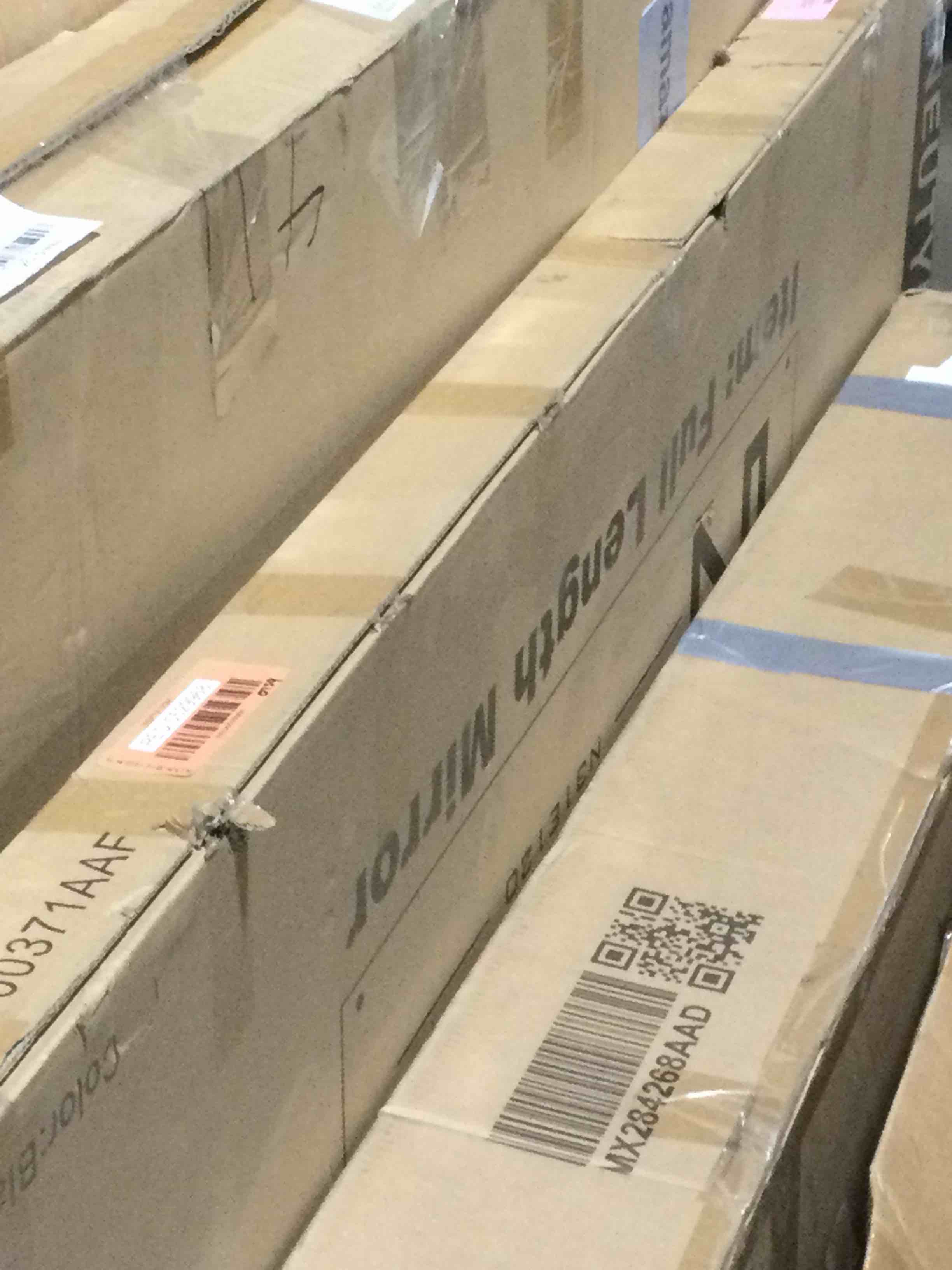 https://s3.amazonaws.com/lotting-images-prod/bidfta/RED5529968_1706551069782.jpeg