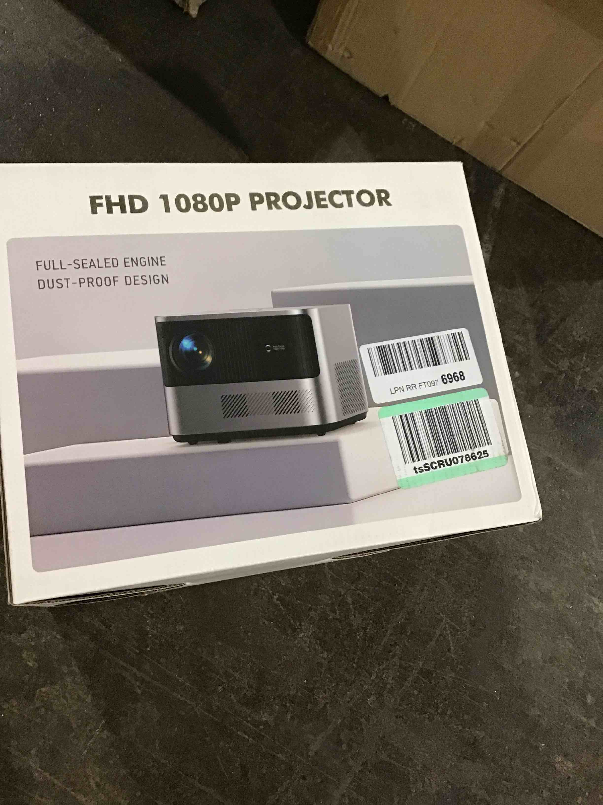 https://s3.amazonaws.com/lotting-images-prod/bidfta/RED5533007_1704912534129.jpeg